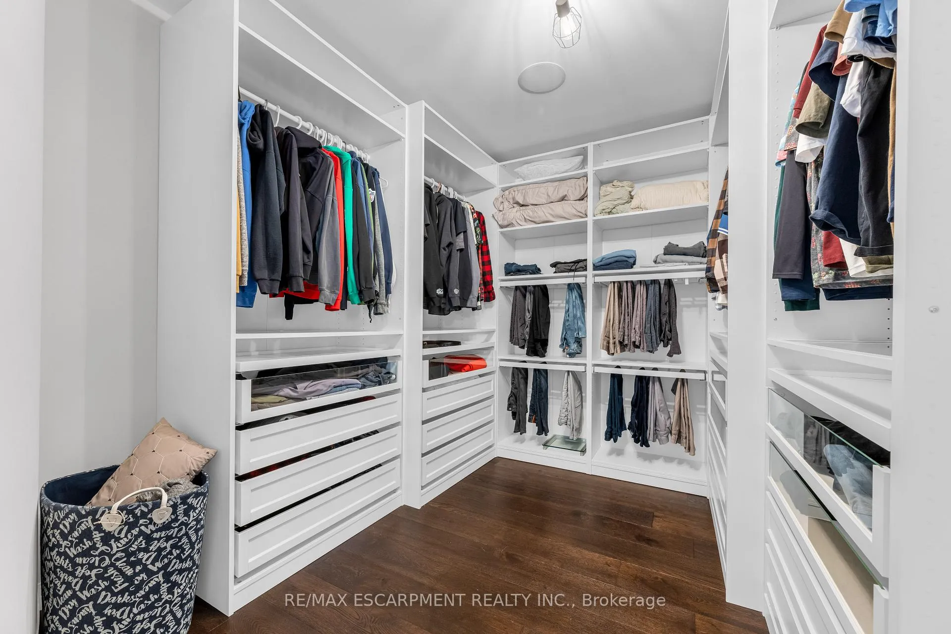 Photo 23 of Unit 16, 270 Main Street W, Grimsby, Grimsby West — HOMEH