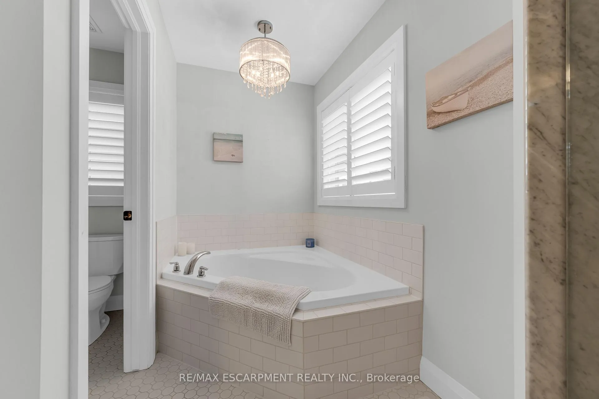 Photo 25 of Unit 16, 270 Main Street W, Grimsby, Grimsby West — HOMEH