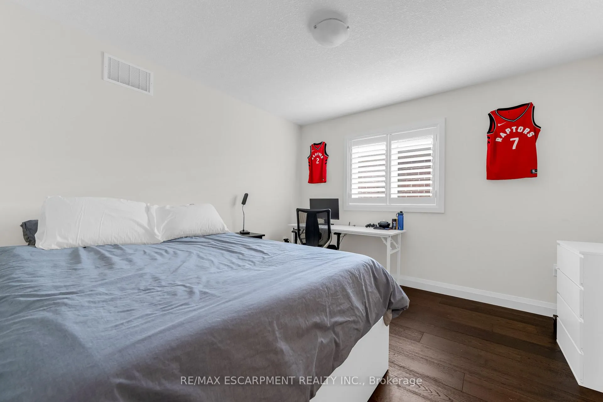 Photo 31 of Unit 16, 270 Main Street W, Grimsby, Grimsby West — HOMEH