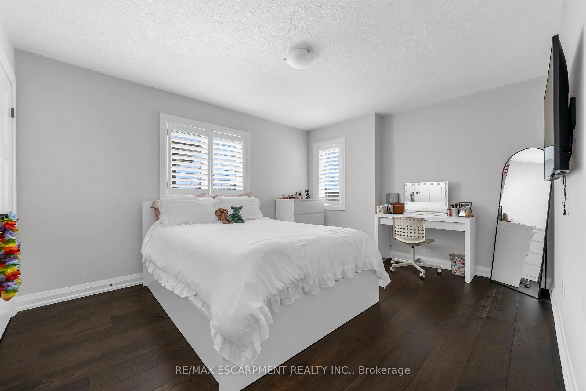 Photo 32 of Unit 16, 270 Main Street W, Grimsby, Grimsby West — HOMEH