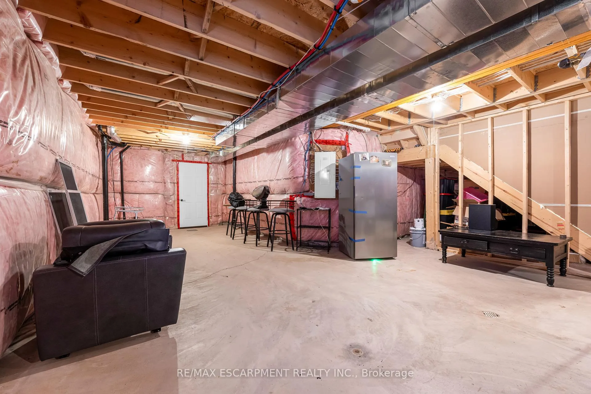Photo 36 of Unit 16, 270 Main Street W, Grimsby, Grimsby West — HOMEH