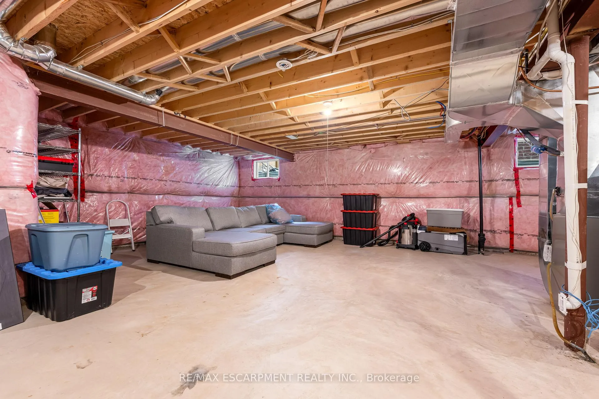 Photo 37 of Unit 16, 270 Main Street W, Grimsby, Grimsby West — HOMEH