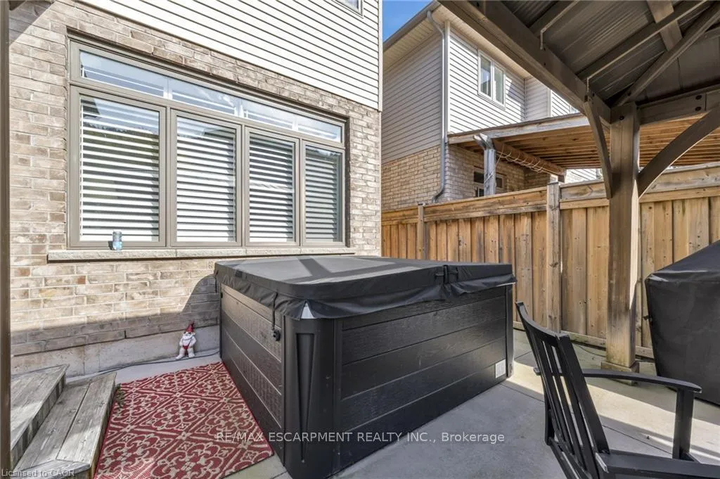 Photo 40 of Unit 16, 270 Main Street W, Grimsby, Grimsby West — HOMEH