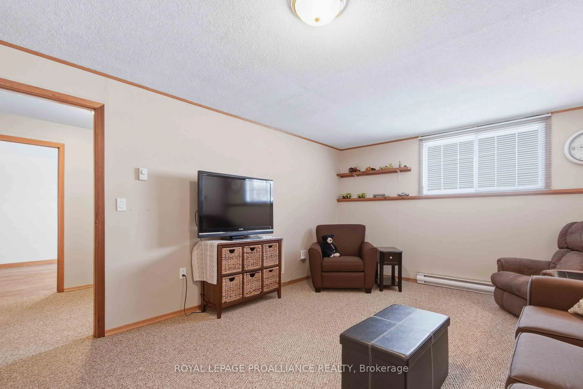 Photo 20 of 97 Prospect Hill, Quinte West, Trenton Ward — HOMEH