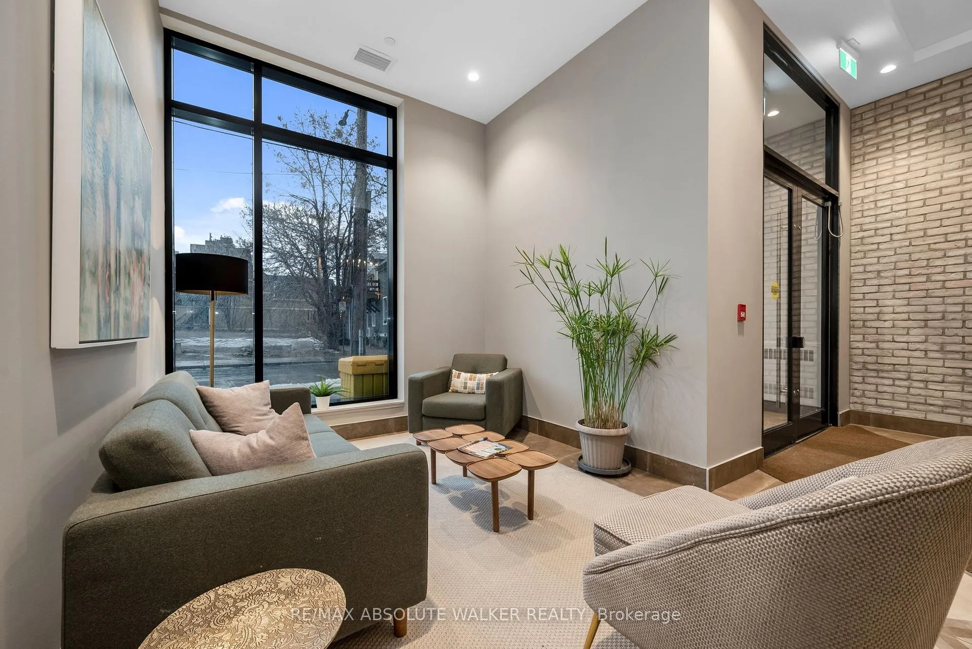 Photo 2 of Unit 218, 60 Springhurst Avenue, Ottawa, Ottawa East — HOMEH