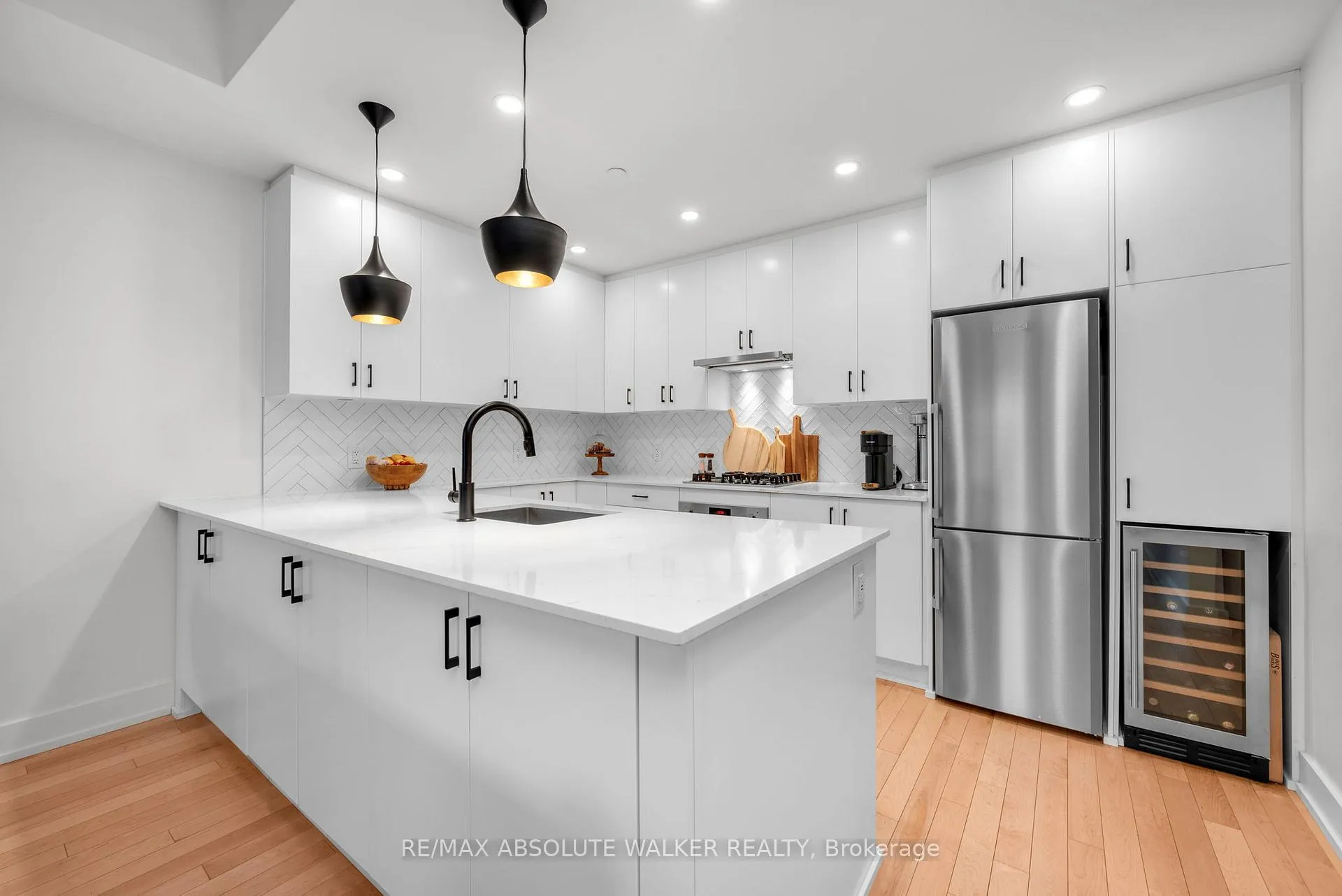Photo 6 of Unit 218, 60 Springhurst Avenue, Ottawa, Ottawa East — HOMEH
