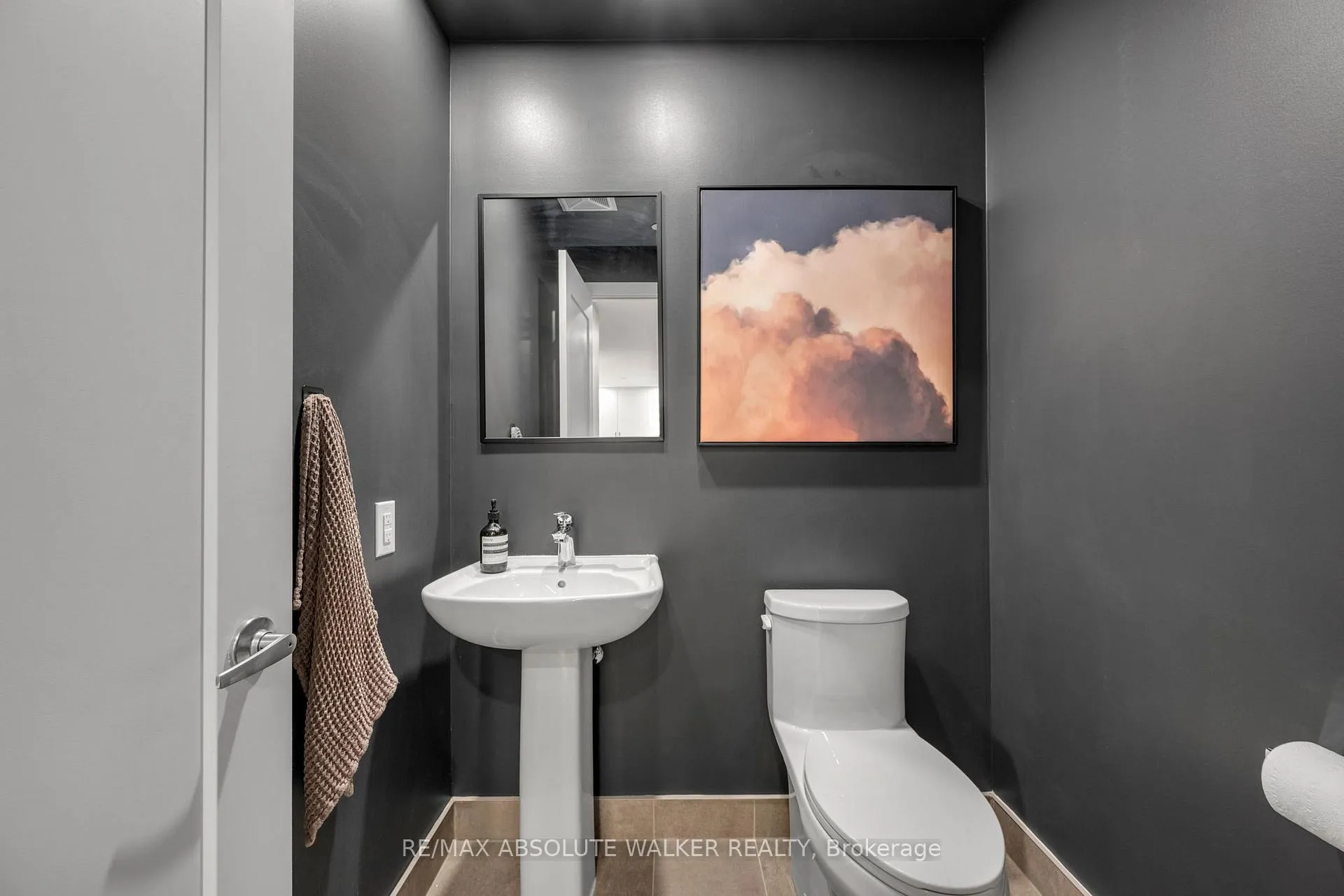 Photo 18 of Unit 218, 60 Springhurst Avenue, Ottawa, Ottawa East — HOMEH