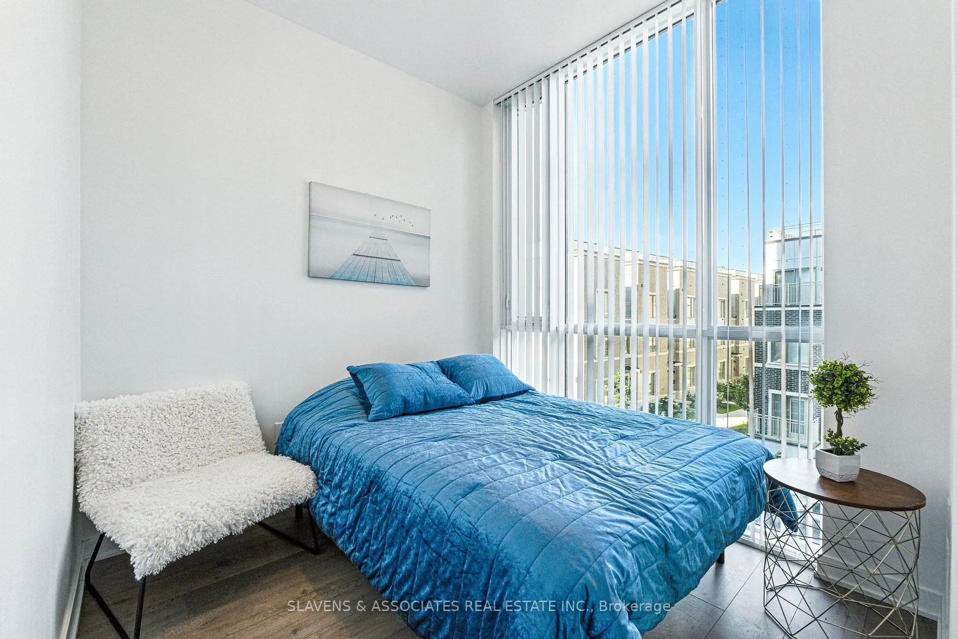 Photo 13 of Unit 201, 60 Honeycrisp Crescent, Vaughan, Vaughan Corporate Centre — HOMEH