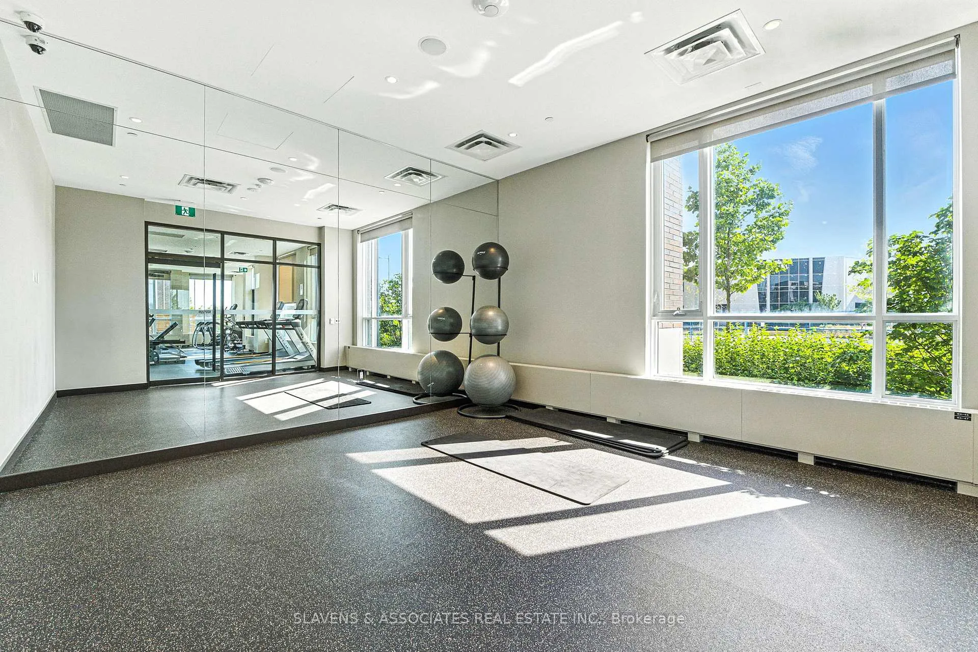Photo 25 of Unit 201, 60 Honeycrisp Crescent, Vaughan, Vaughan Corporate Centre — HOMEH