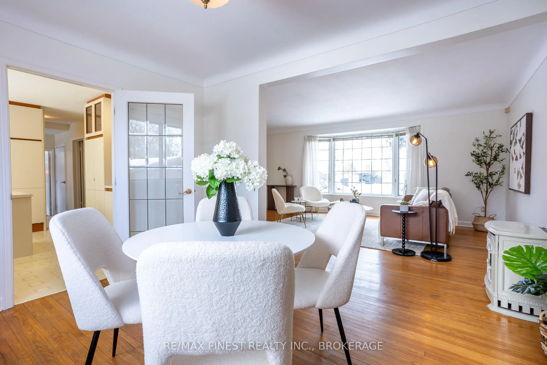 Photo 10 of 38 Lakeland Point Drive, Kingston, City Southwest — HOMEH