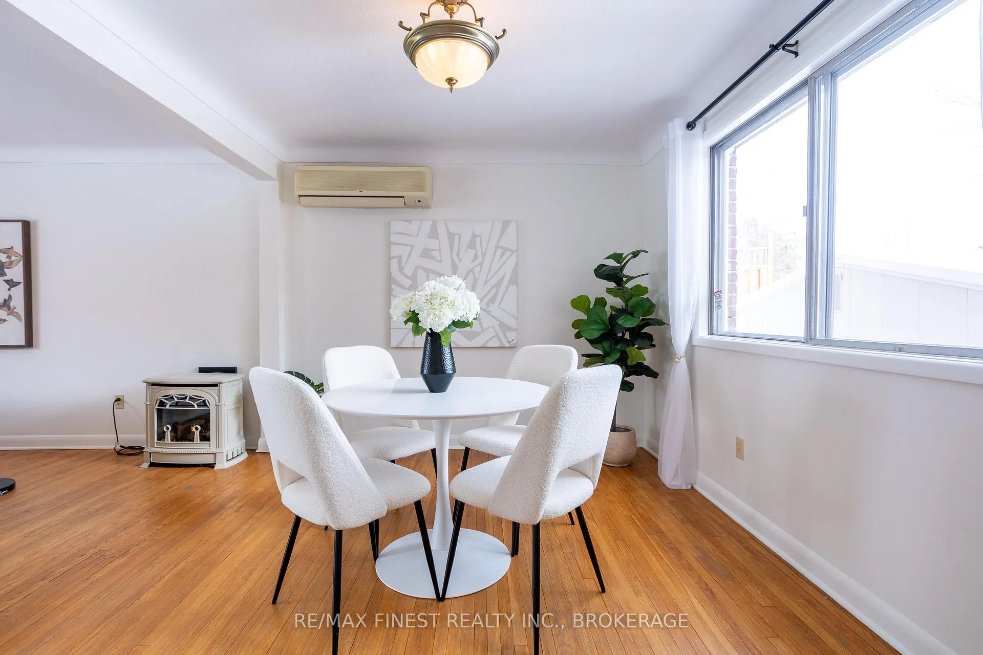 Photo 11 of 38 Lakeland Point Drive, Kingston, City Southwest — HOMEH