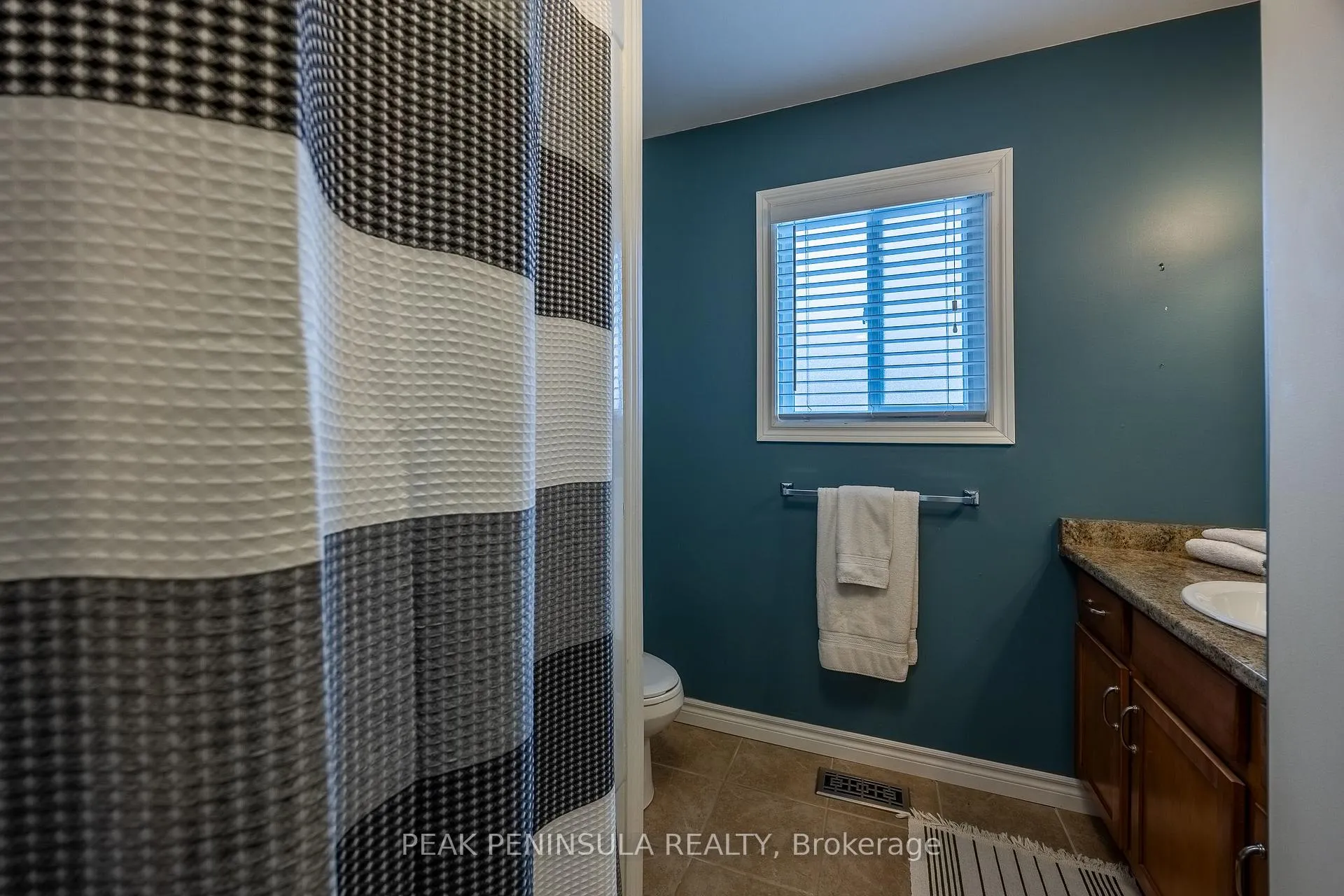 Photo 16 of 52 Backus Drive, Norfolk, Port Rowan — HOMEH