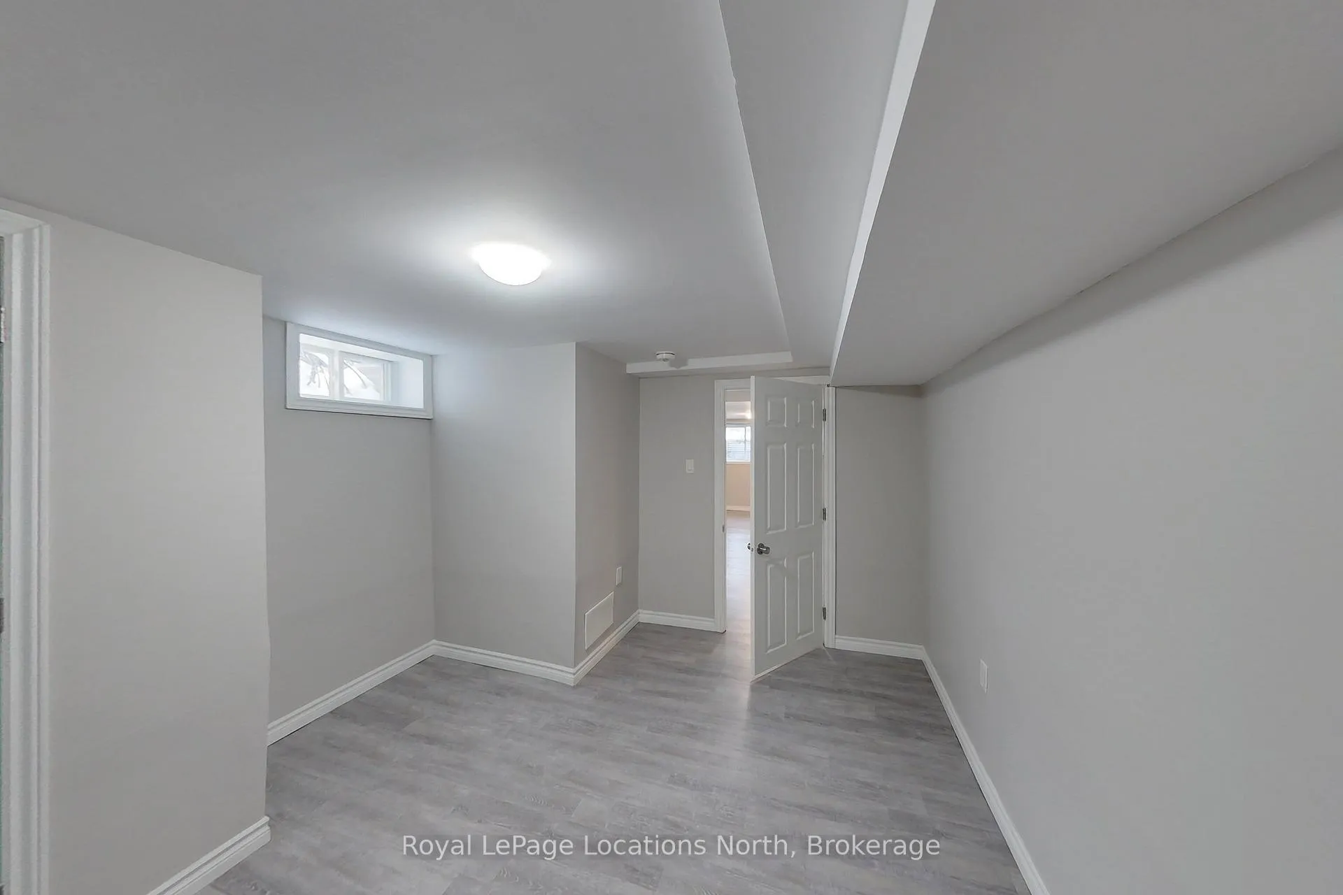 Photo 5 of 60 Gibbard Crescent, Collingwood — HOMEH