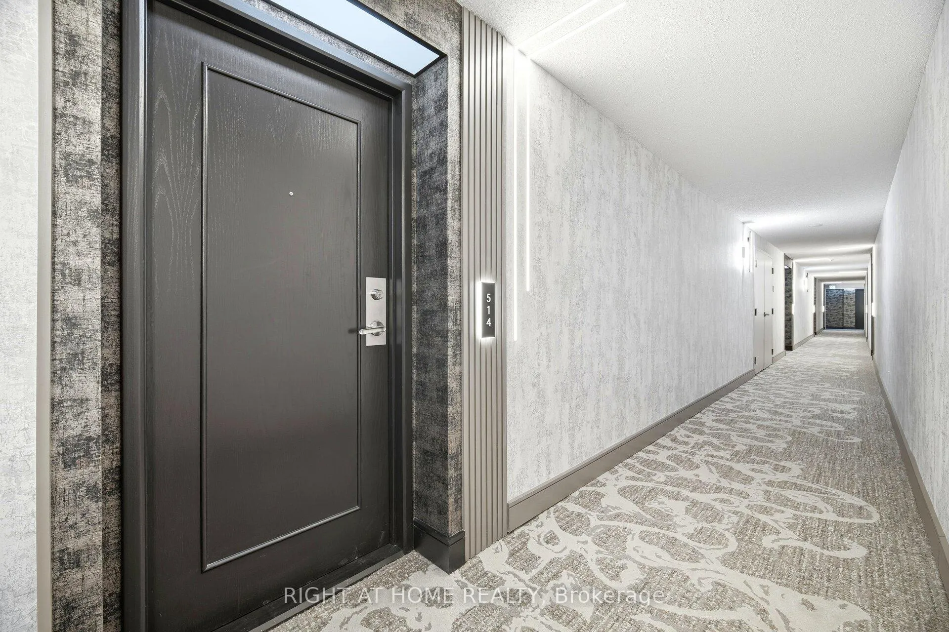 Photo 4 of Unit 514, 1276 Maple Crossing Boulevard, Burlington, Brant — HOMEH