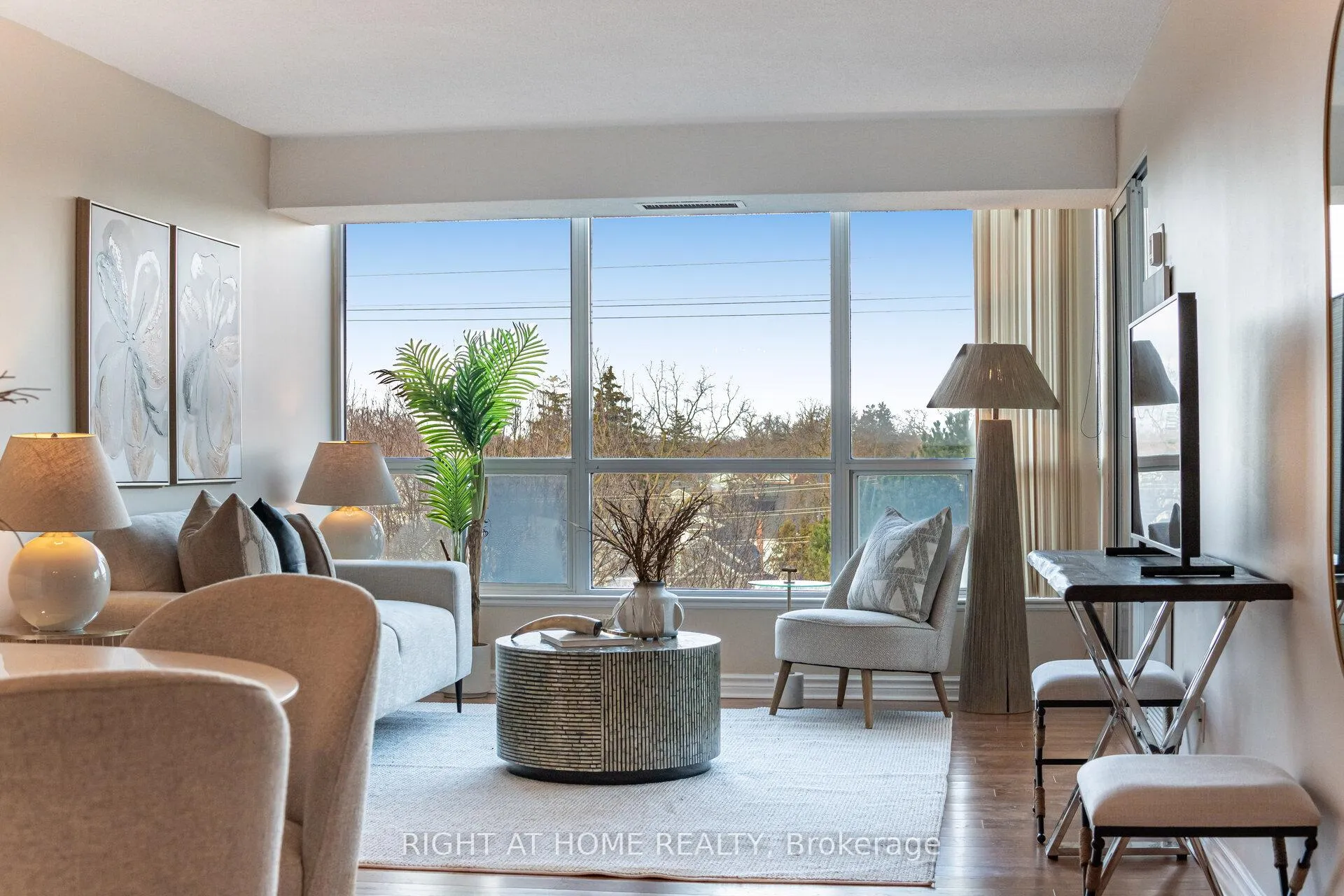 Photo 6 of Unit 514, 1276 Maple Crossing Boulevard, Burlington, Brant — HOMEH