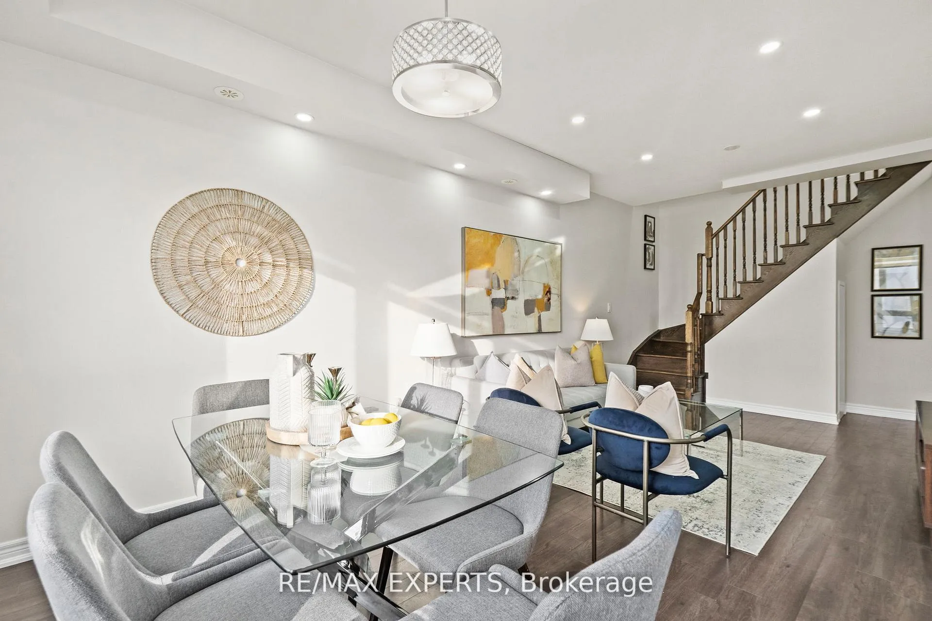 Photo 16 of Unit 16, 125 Kayla Crescent, Vaughan, Maple — HOMEH