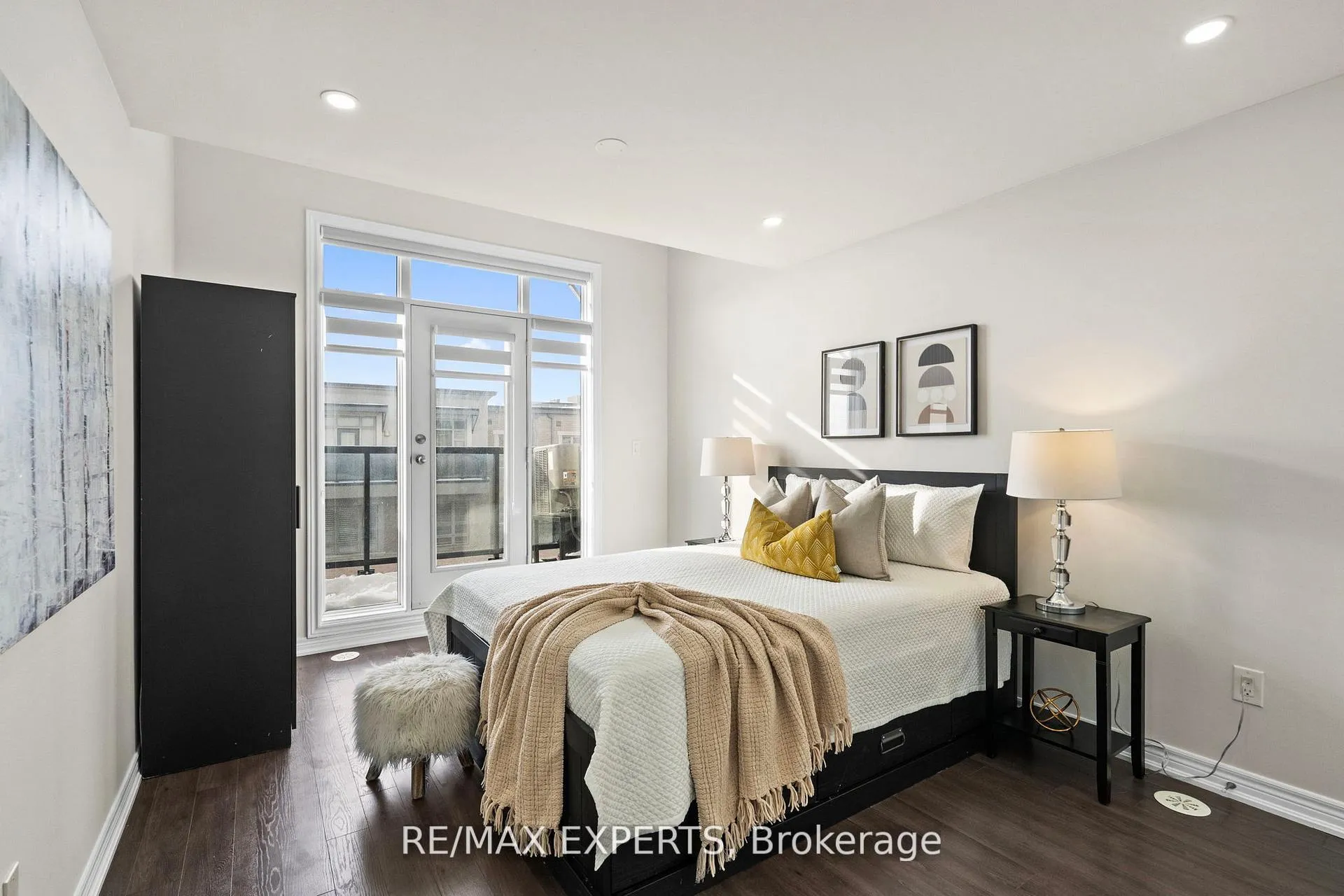 Photo 25 of Unit 16, 125 Kayla Crescent, Vaughan, Maple — HOMEH