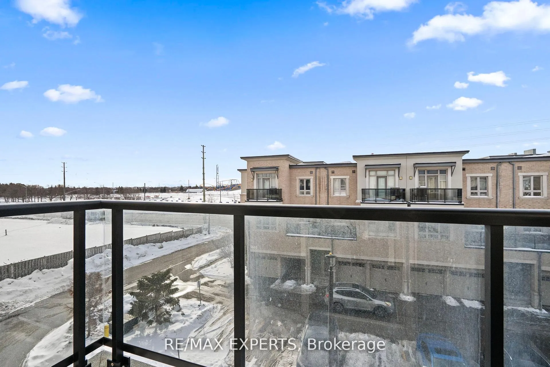 Photo 33 of Unit 16, 125 Kayla Crescent, Vaughan, Maple — HOMEH