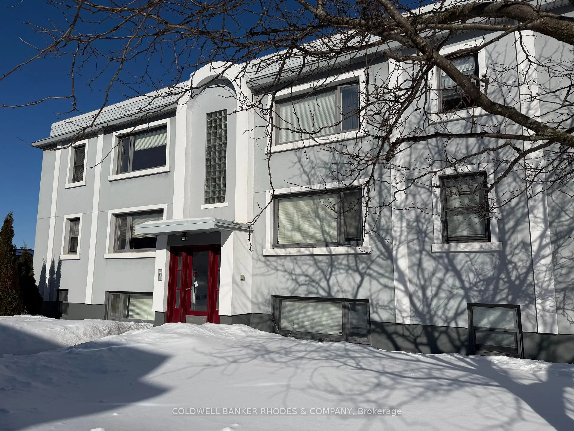Photo 1 of Unit 6, 406 Montreal Road, Ottawa, Vanier — HOMEH