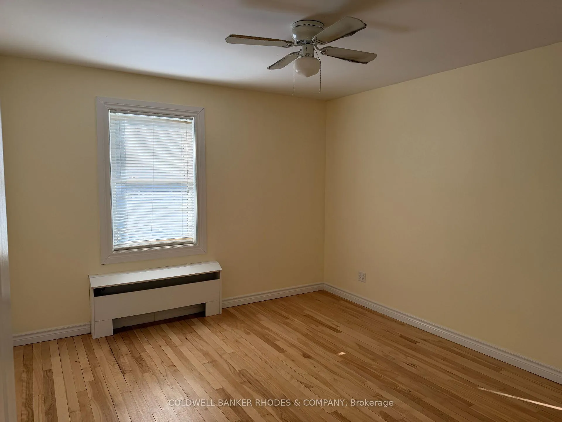 Photo 8 of Unit 6, 406 Montreal Road, Ottawa, Vanier — HOMEH