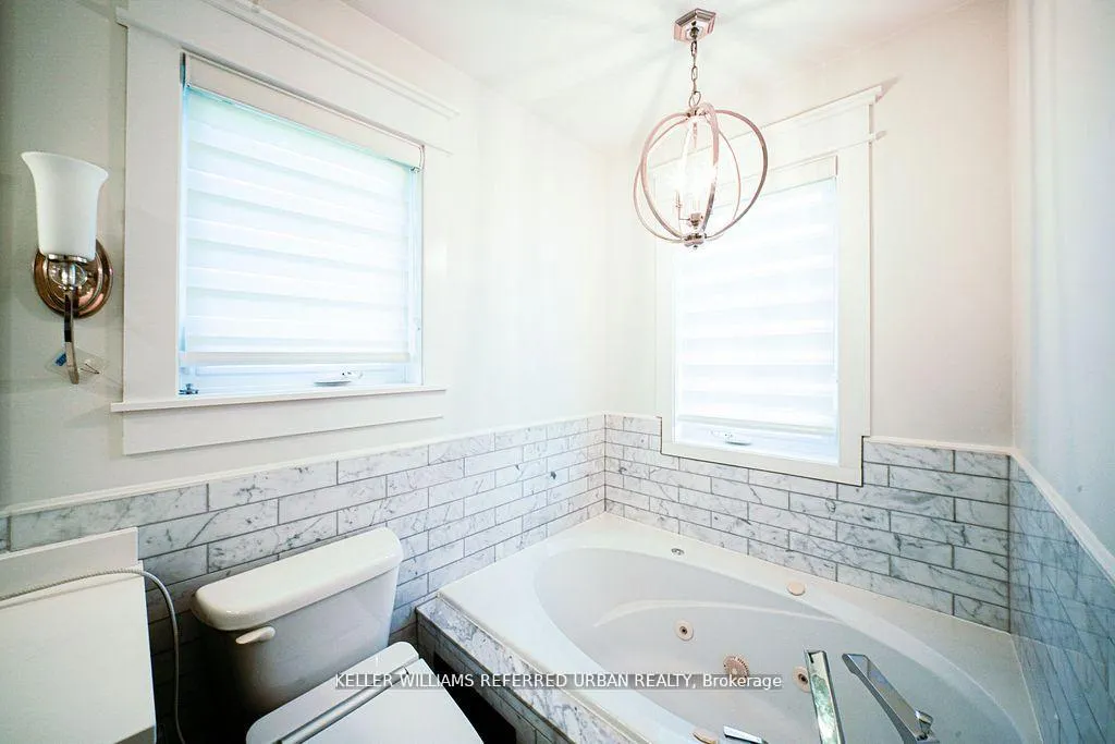 Photo 18 of Unit 68, 16 Sprucedale Way, Whitby, Pringle Creek — HOMEH