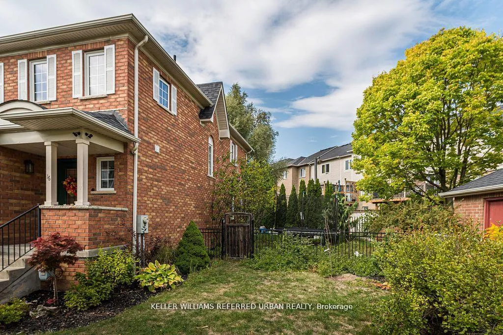 Photo 28 of Unit 68, 16 Sprucedale Way, Whitby, Pringle Creek — HOMEH