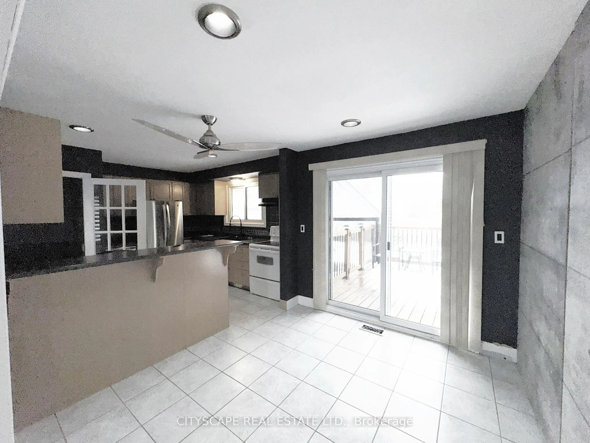 Photo 14 of 515 Grantham Avenue, St. Catharines, Vine/Linwell — HOMEH