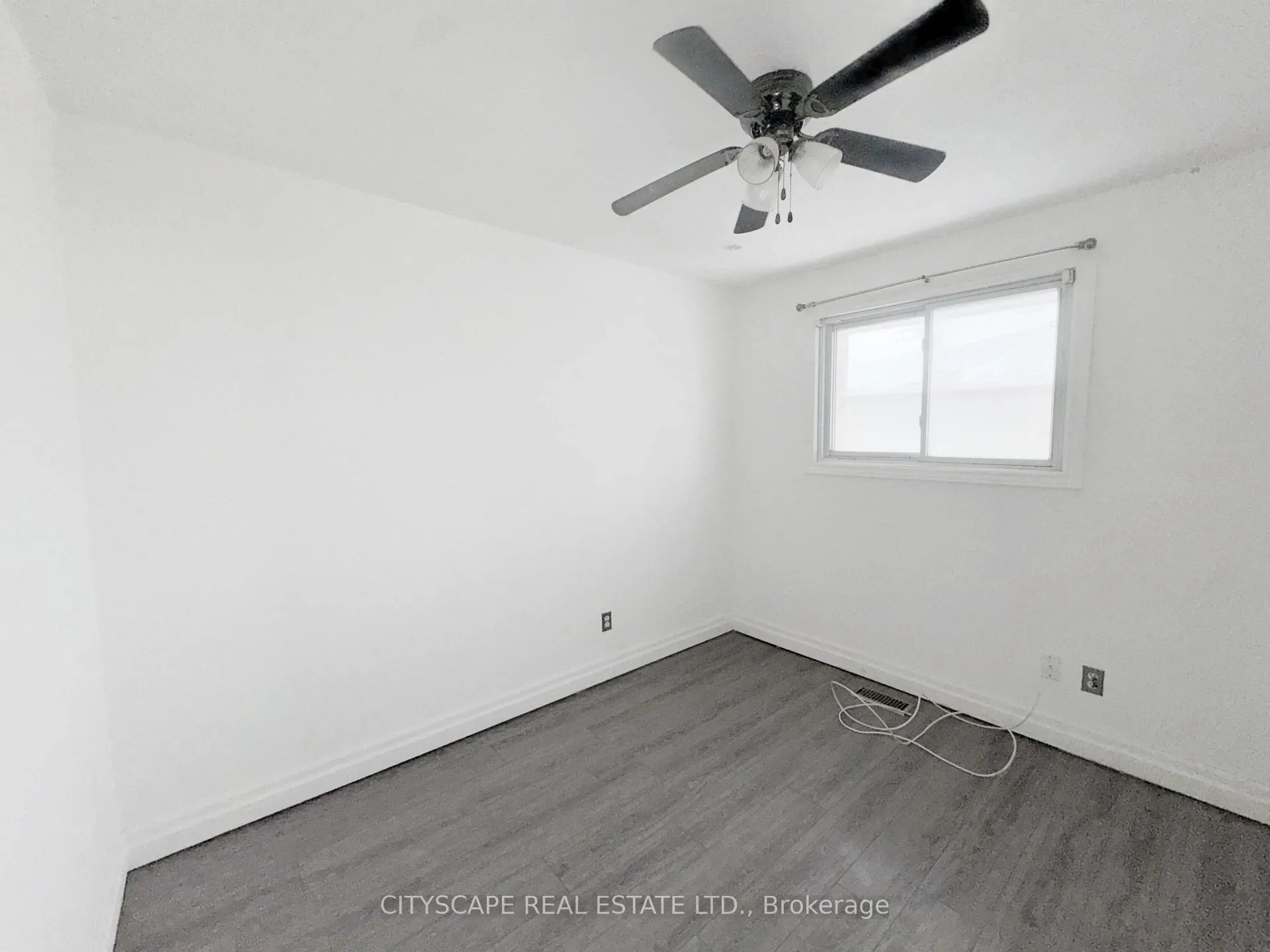 Photo 19 of 515 Grantham Avenue, St. Catharines, Vine/Linwell — HOMEH