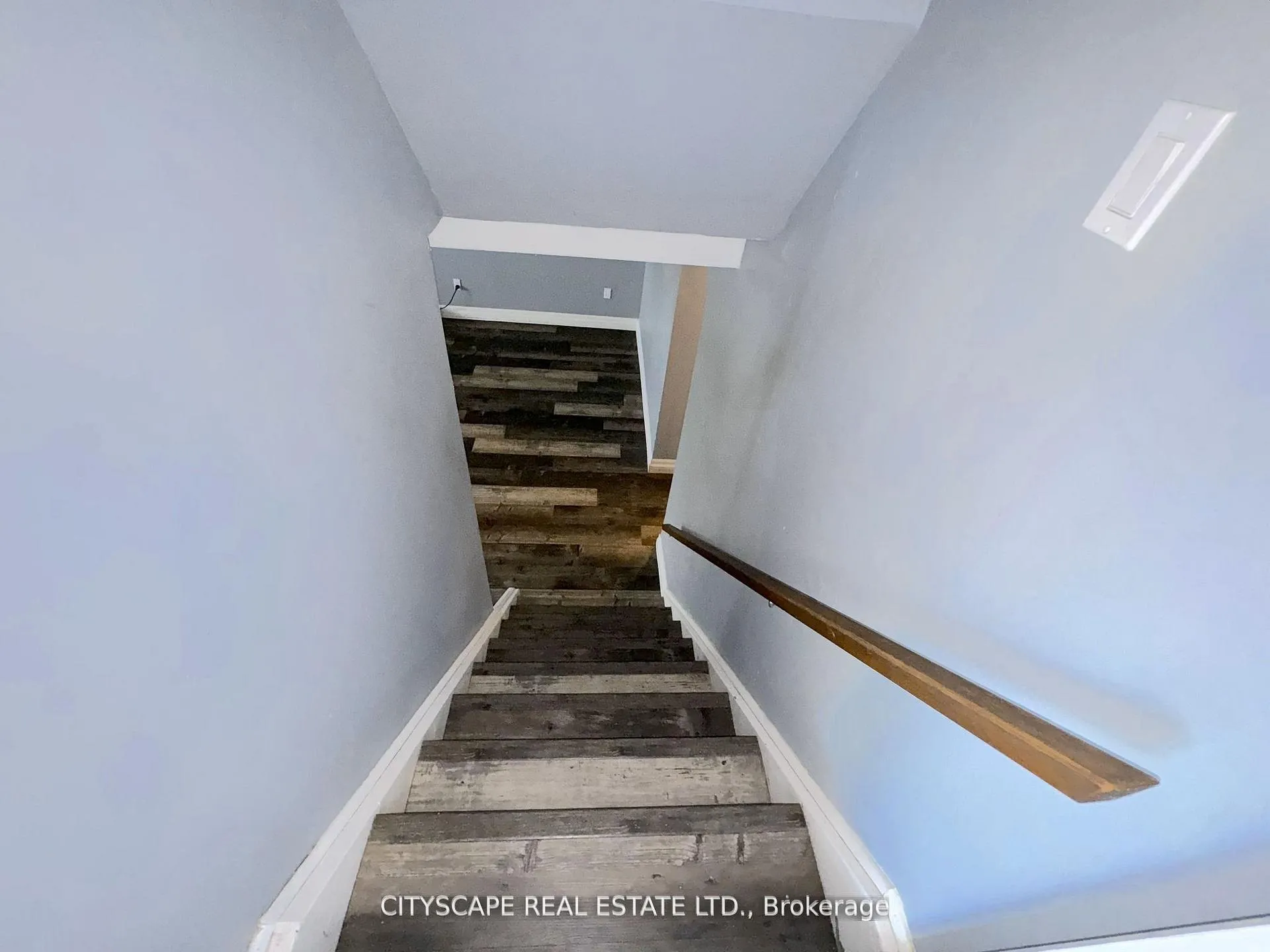 Photo 28 of 515 Grantham Avenue, St. Catharines, Vine/Linwell — HOMEH