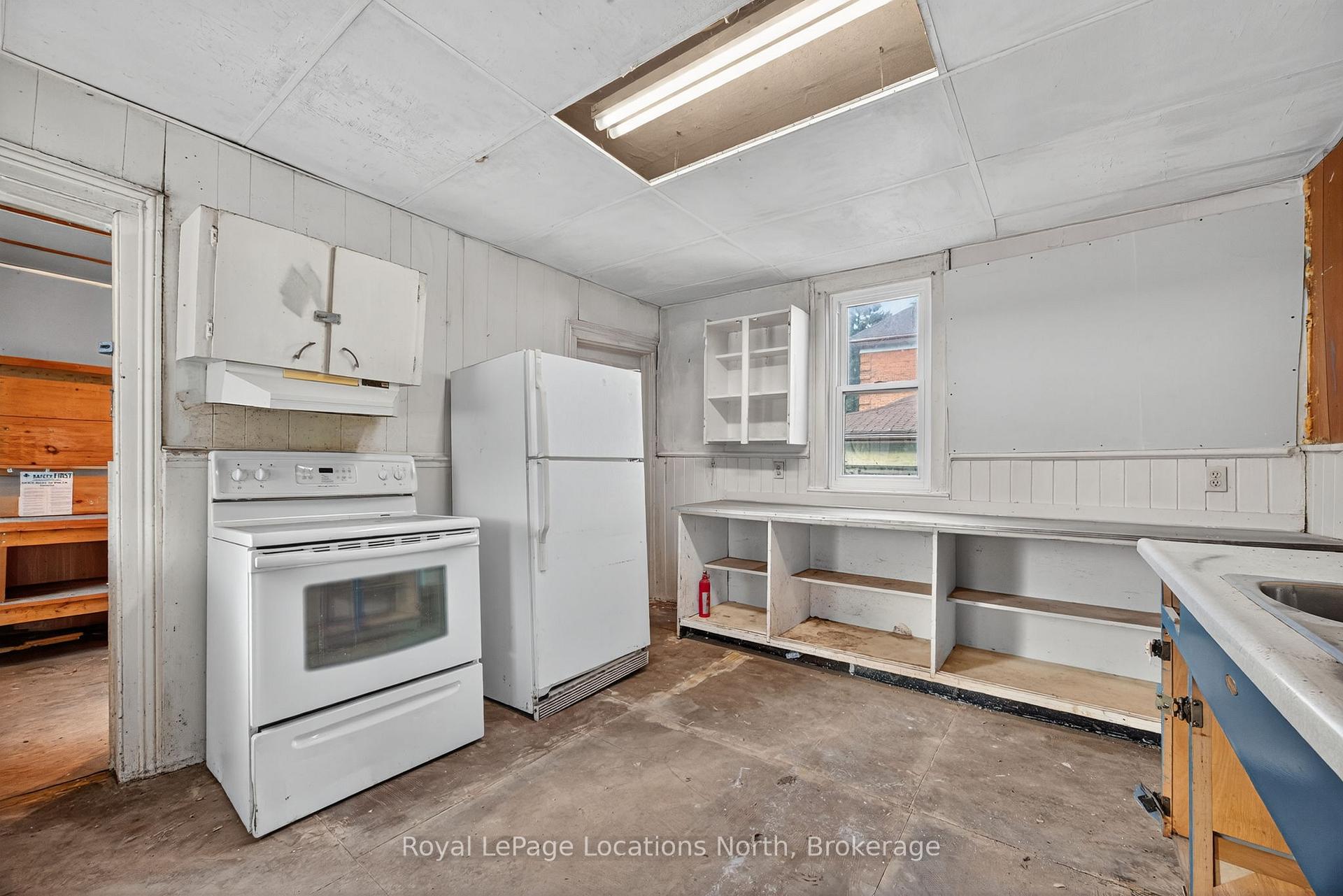 Photo 13 of 54 Cook Street, Meaford — HOMEH