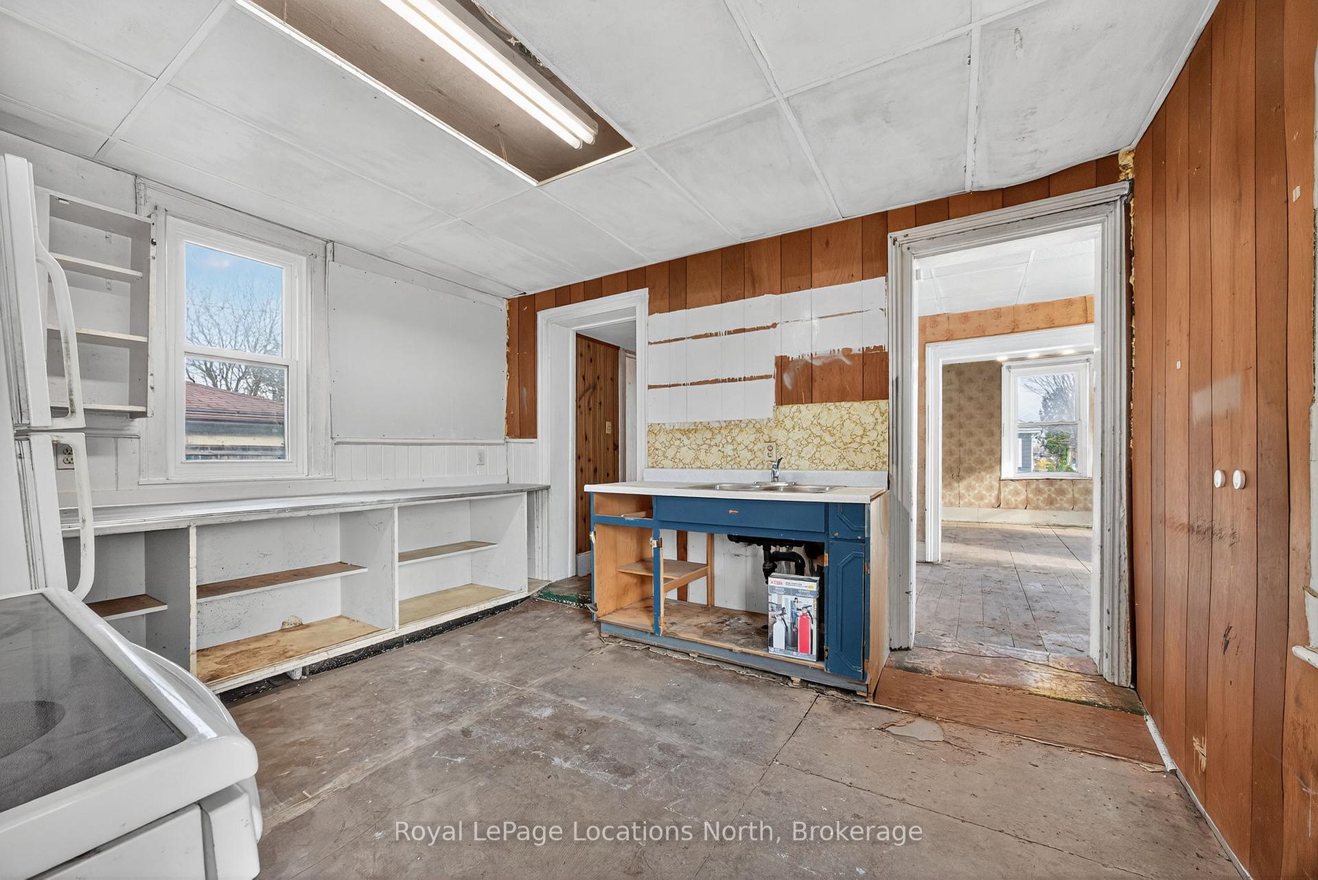 Photo 14 of 54 Cook Street, Meaford — HOMEH