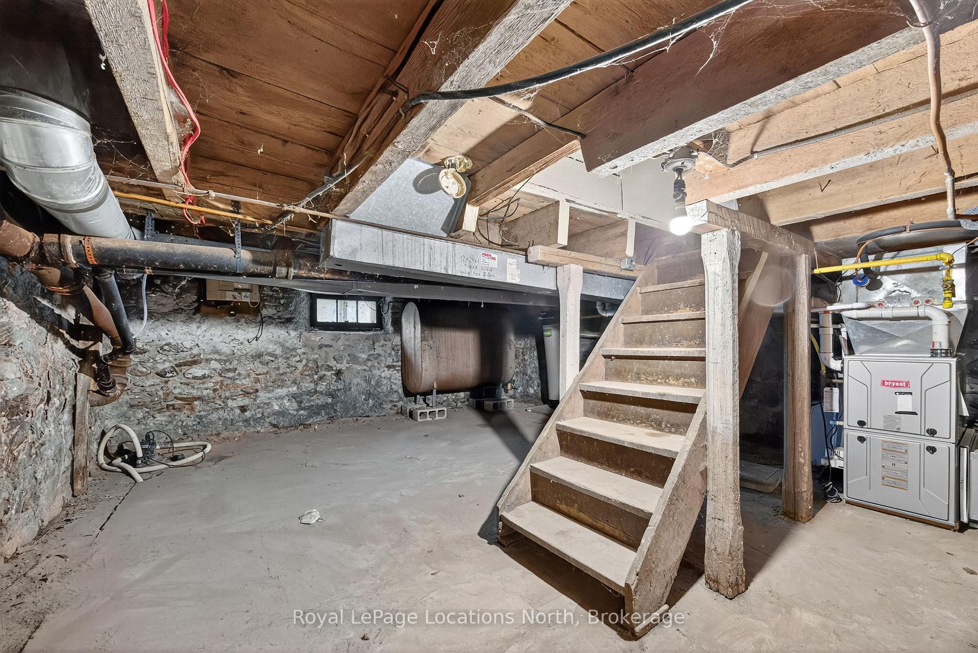 Photo 29 of 54 Cook Street, Meaford — HOMEH