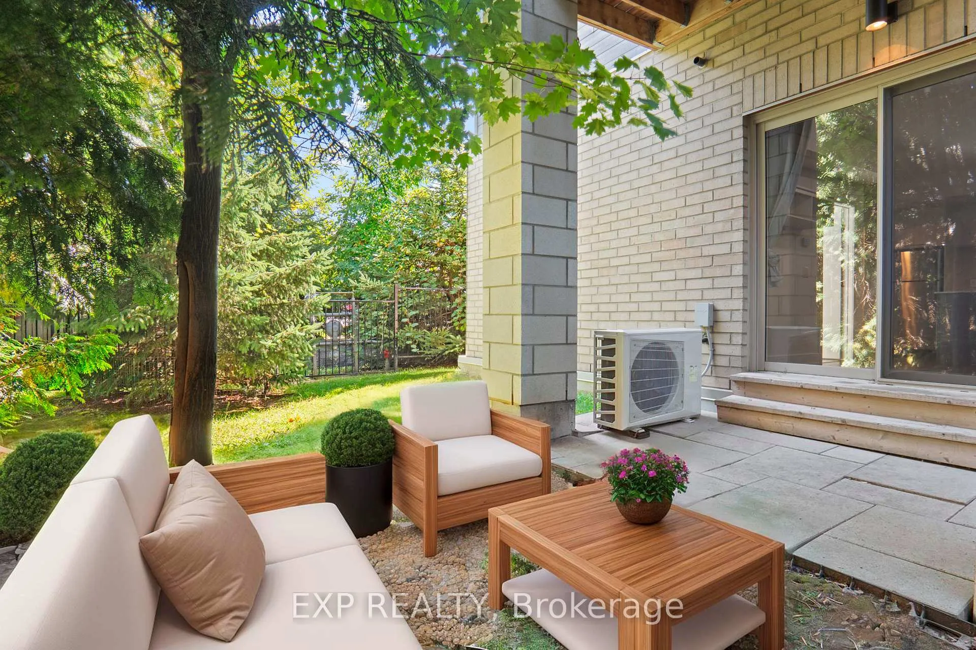 Photo 5 of Unit 108, 2785 Baseline Road, Ottawa, Redwood Park — HOMEH