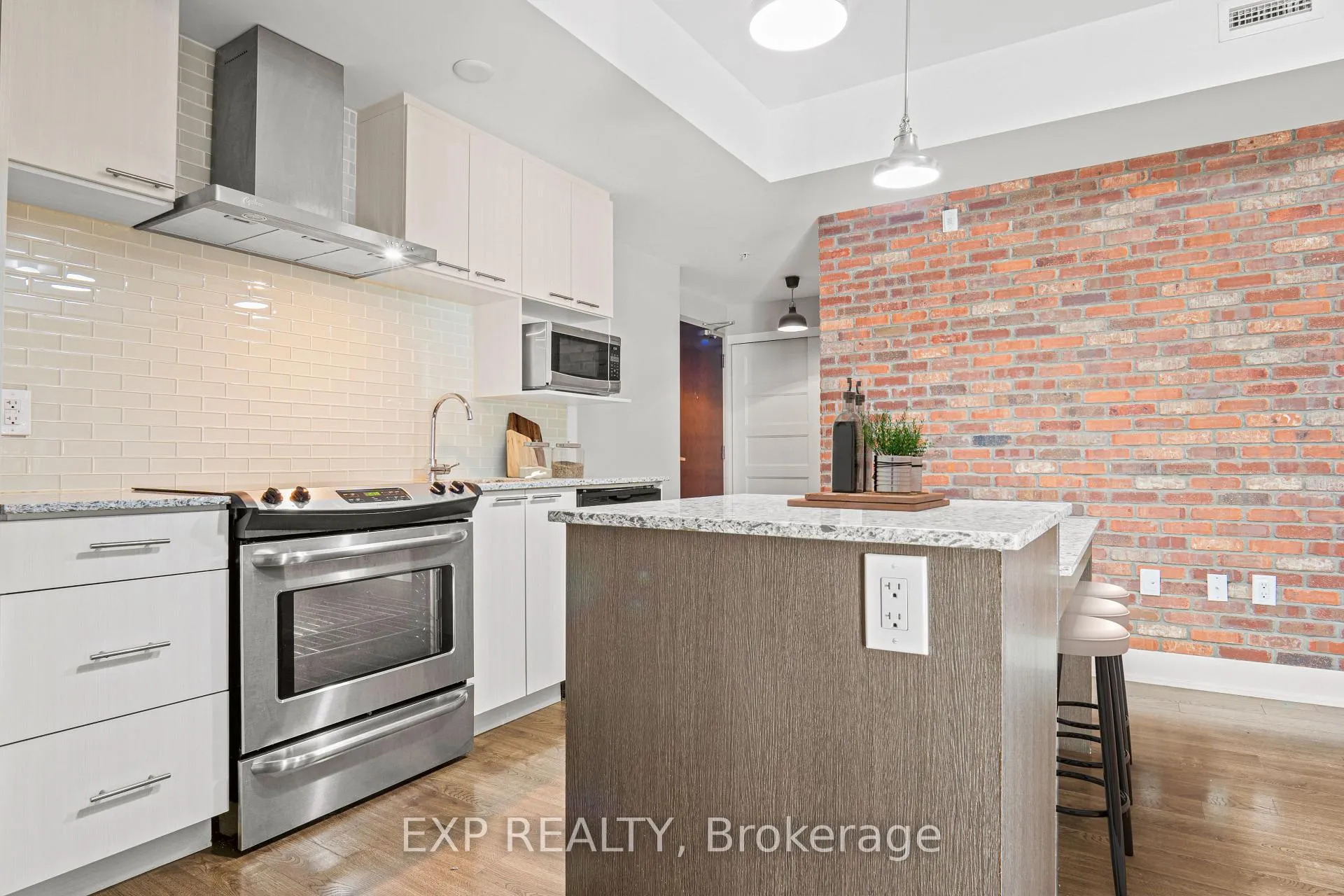 Photo 9 of Unit 108, 2785 Baseline Road, Ottawa, Redwood Park — HOMEH