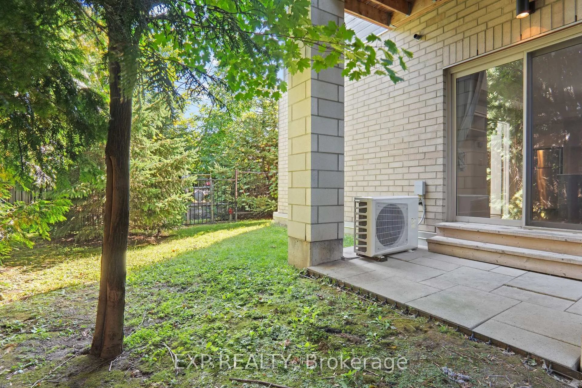 Photo 13 of Unit 108, 2785 Baseline Road, Ottawa, Redwood Park — HOMEH
