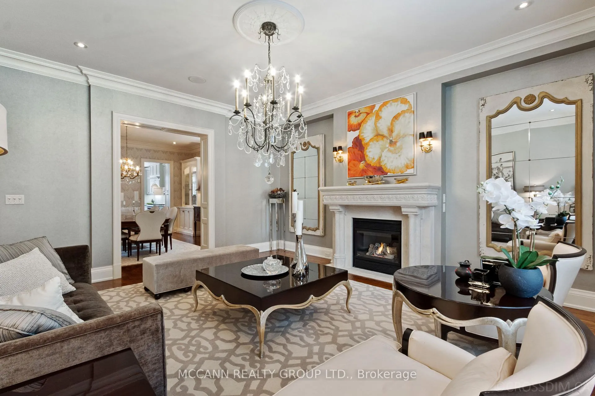 Photo 8 of 21 De Vere Gardens, Toronto, Bedford Park-Nortown — HOMEH