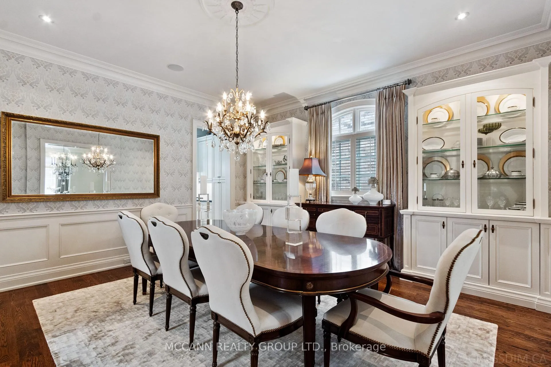 Photo 11 of 21 De Vere Gardens, Toronto, Bedford Park-Nortown — HOMEH