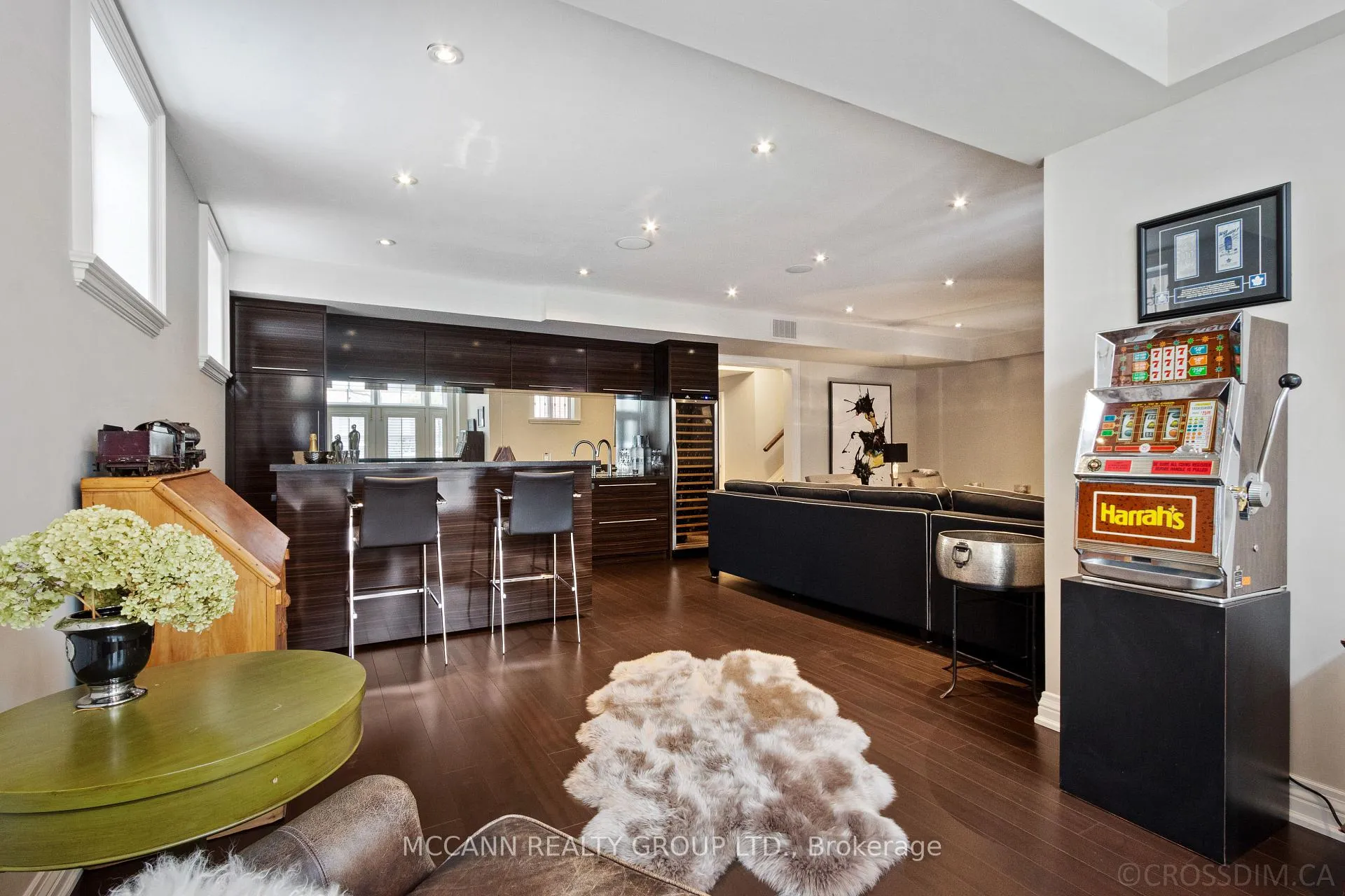 Photo 39 of 21 De Vere Gardens, Toronto, Bedford Park-Nortown — HOMEH