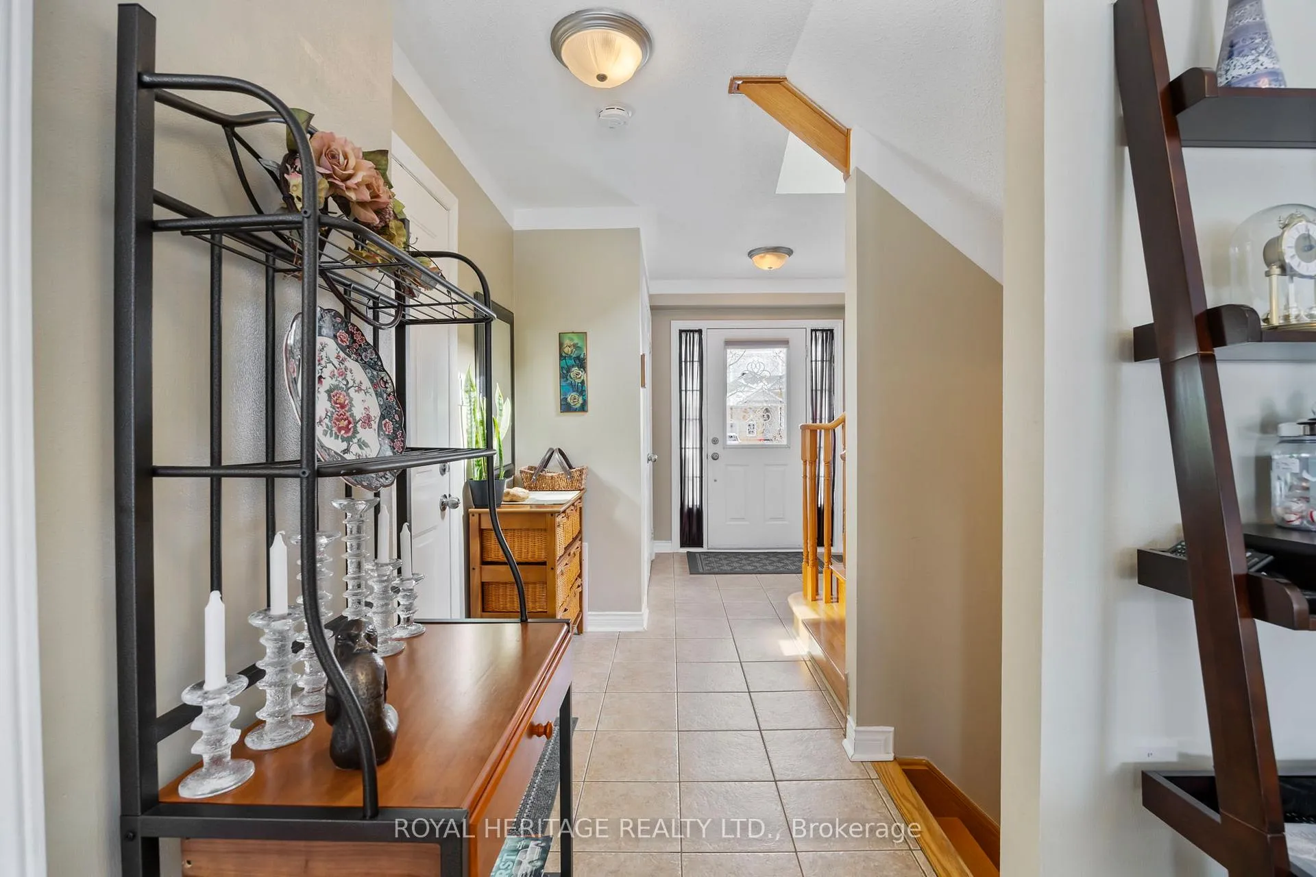 Photo 8 of 12 Floree Street, Whitby, Taunton North — HOMEH