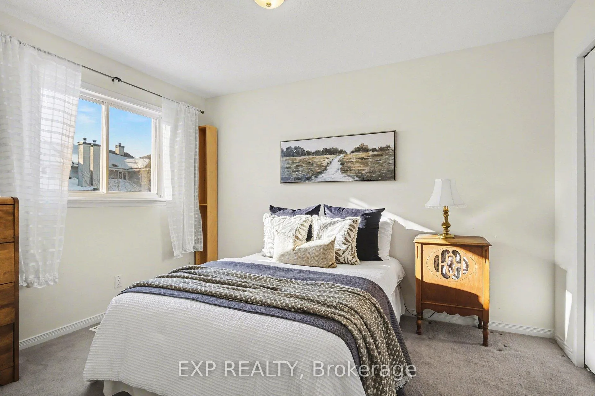 Photo 27 of 89 Inverkip Avenue, Ottawa, Hunt Club Park — HOMEH