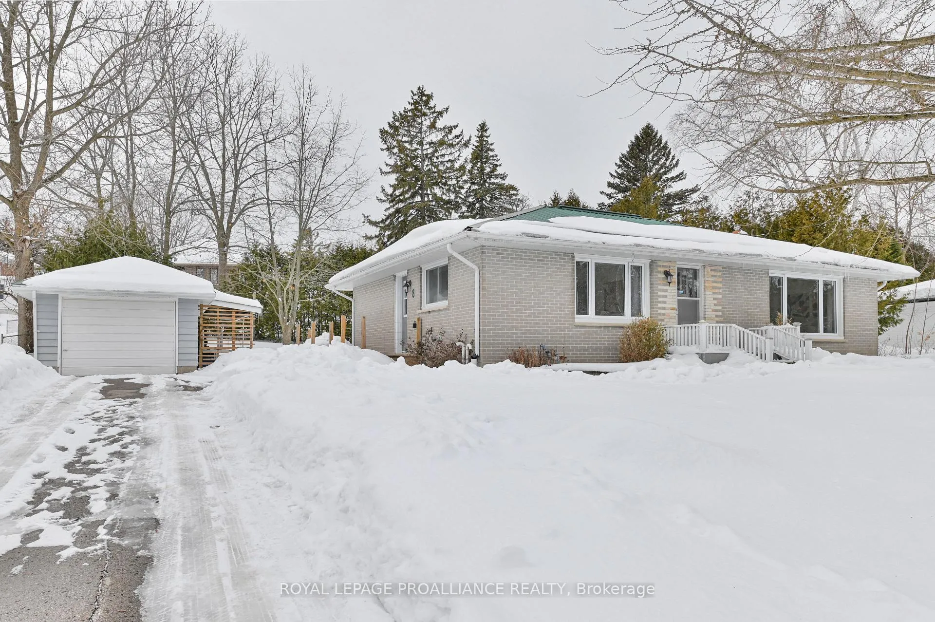Photo 1 of 8 Cheer Drive, Brighton, Brighton (Town) — HOMEH