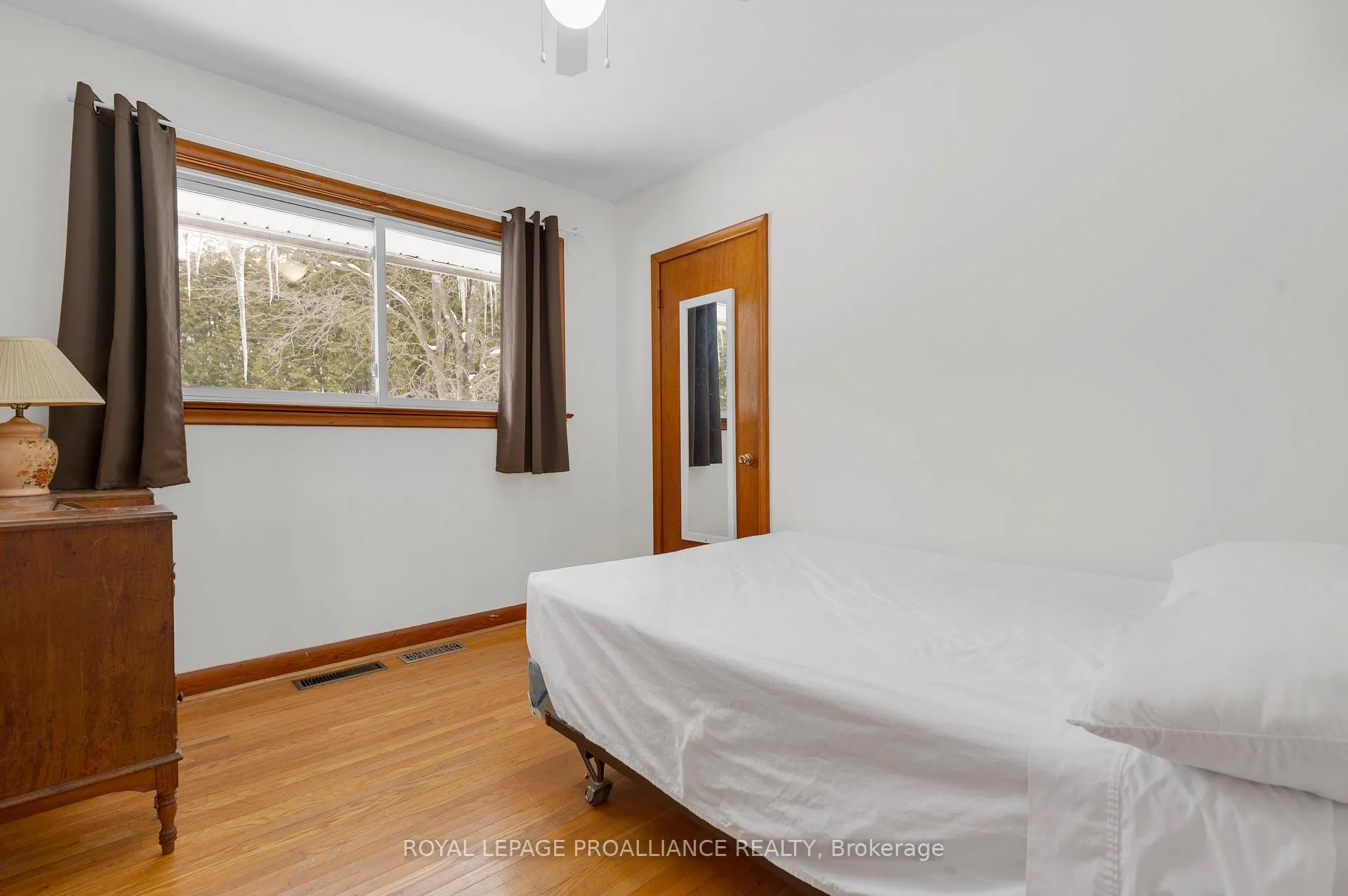 Photo 19 of 8 Cheer Drive, Brighton, Brighton (Town) — HOMEH