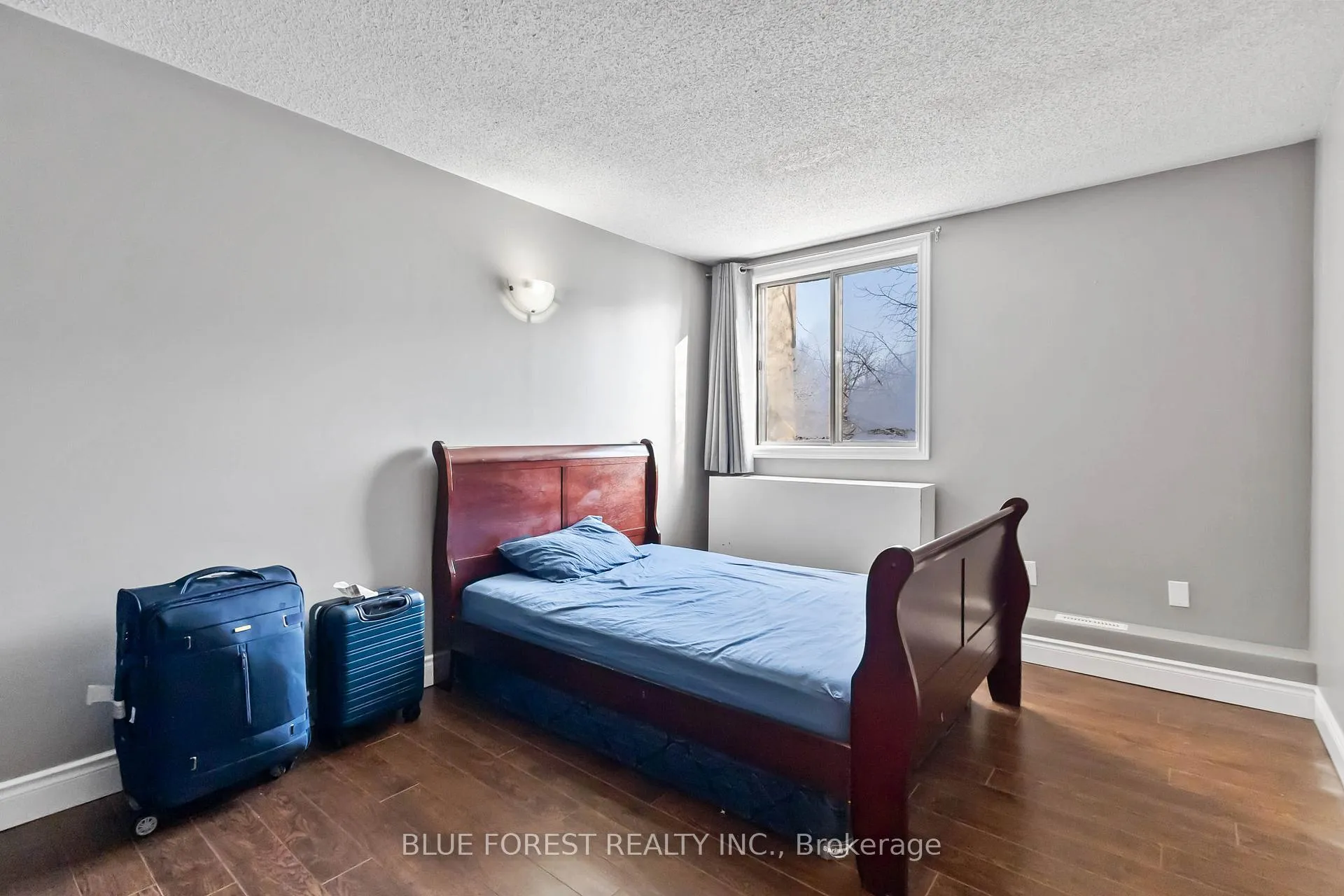 Photo 21 of Unit 510, 570 Proudfoot Lane, London, North N — HOMEH