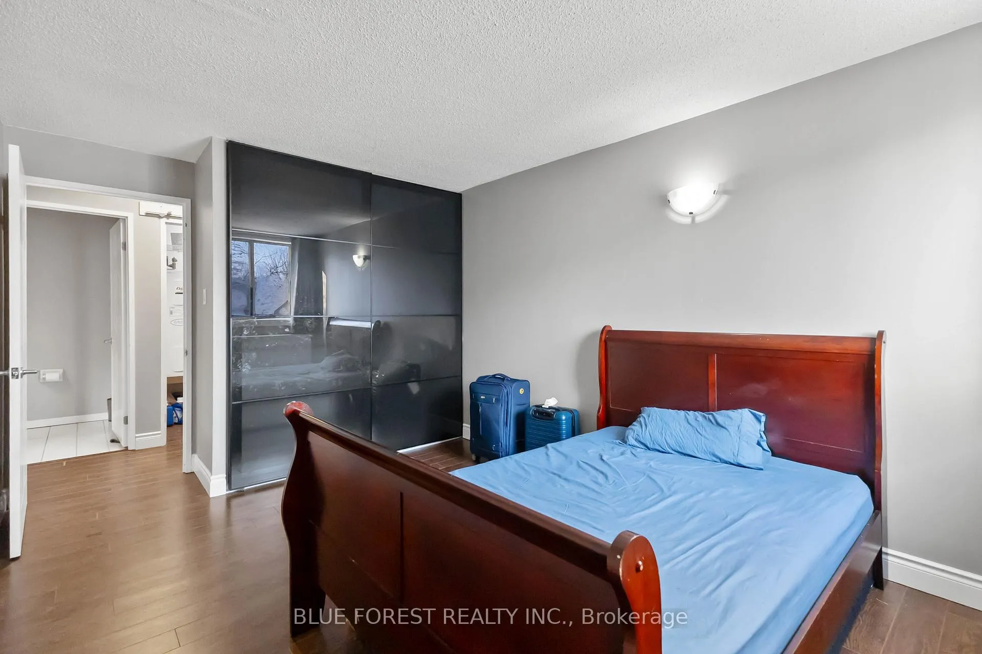Photo 22 of Unit 510, 570 Proudfoot Lane, London, North N — HOMEH