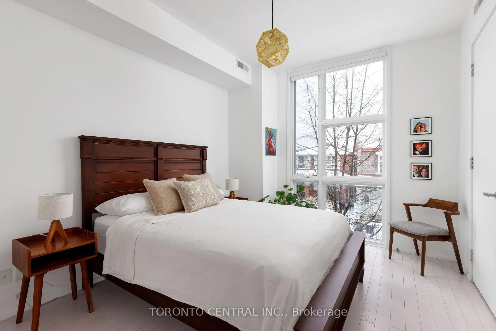 Photo 17 of 258 Manning Avenue, Toronto, Trinity-Bellwoods — HOMEH