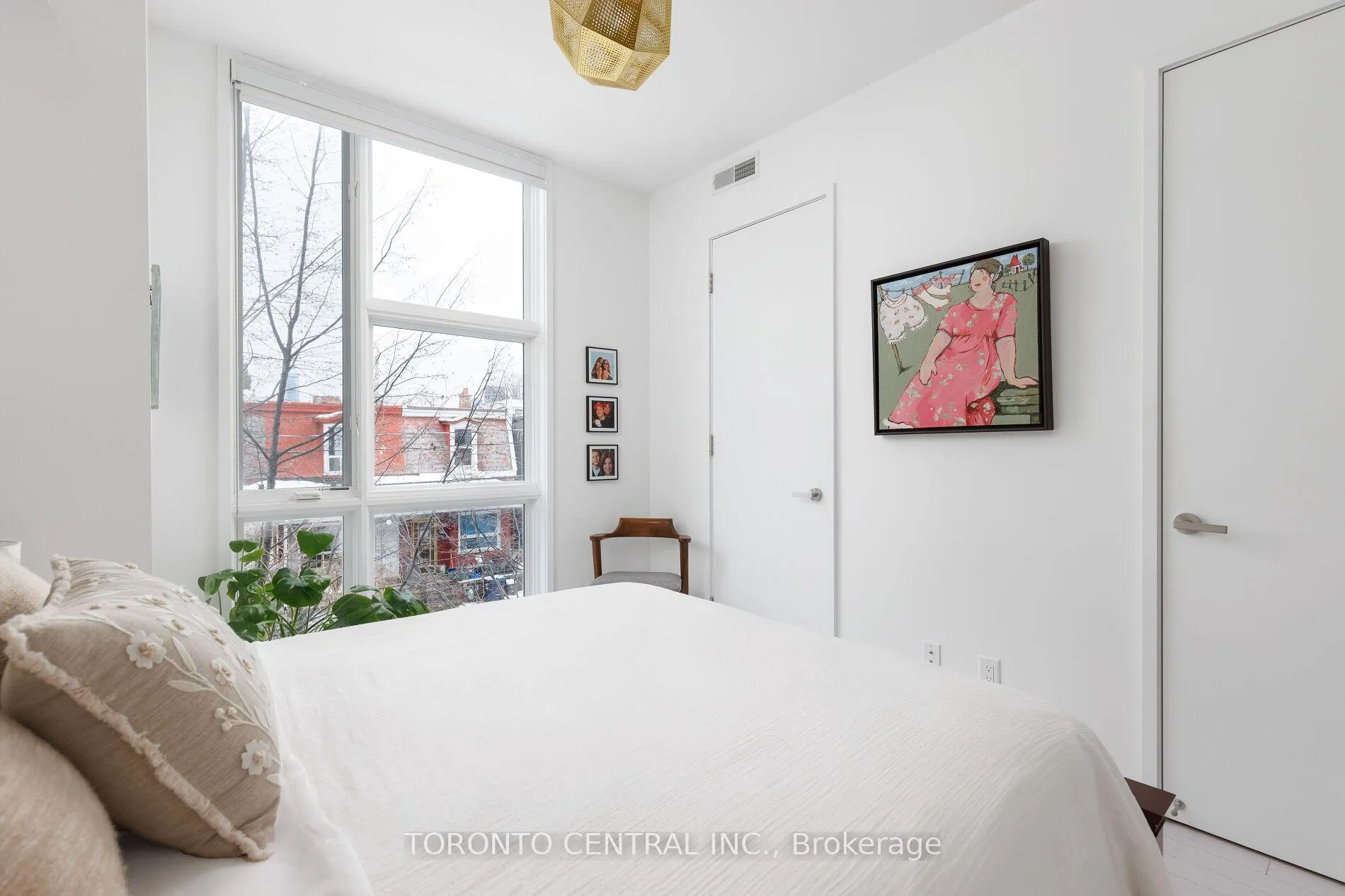 Photo 18 of 258 Manning Avenue, Toronto, Trinity-Bellwoods — HOMEH