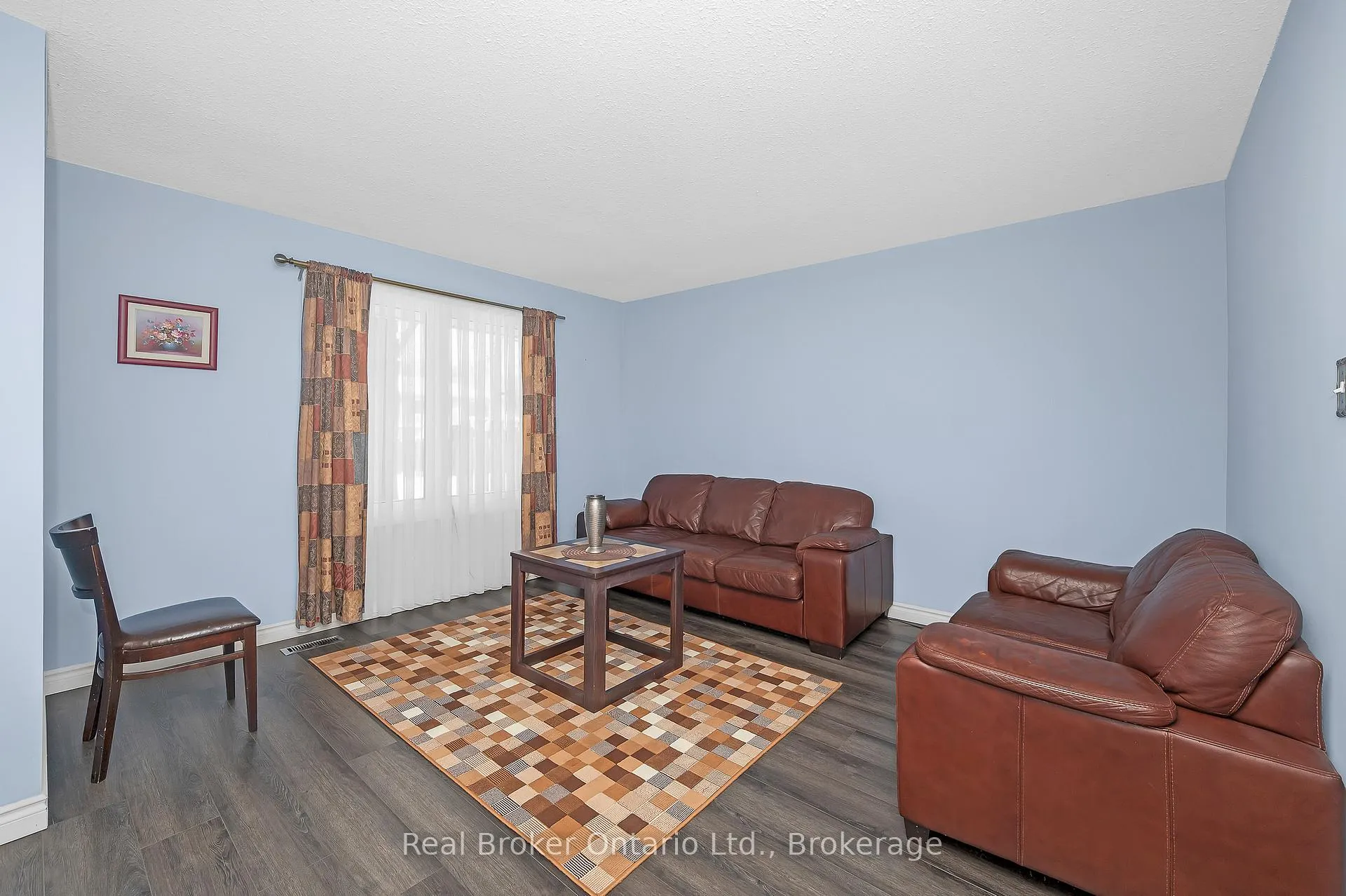 Photo 4 of Unit 21, 375 Kingscourt Drive, Waterloo — HOMEH