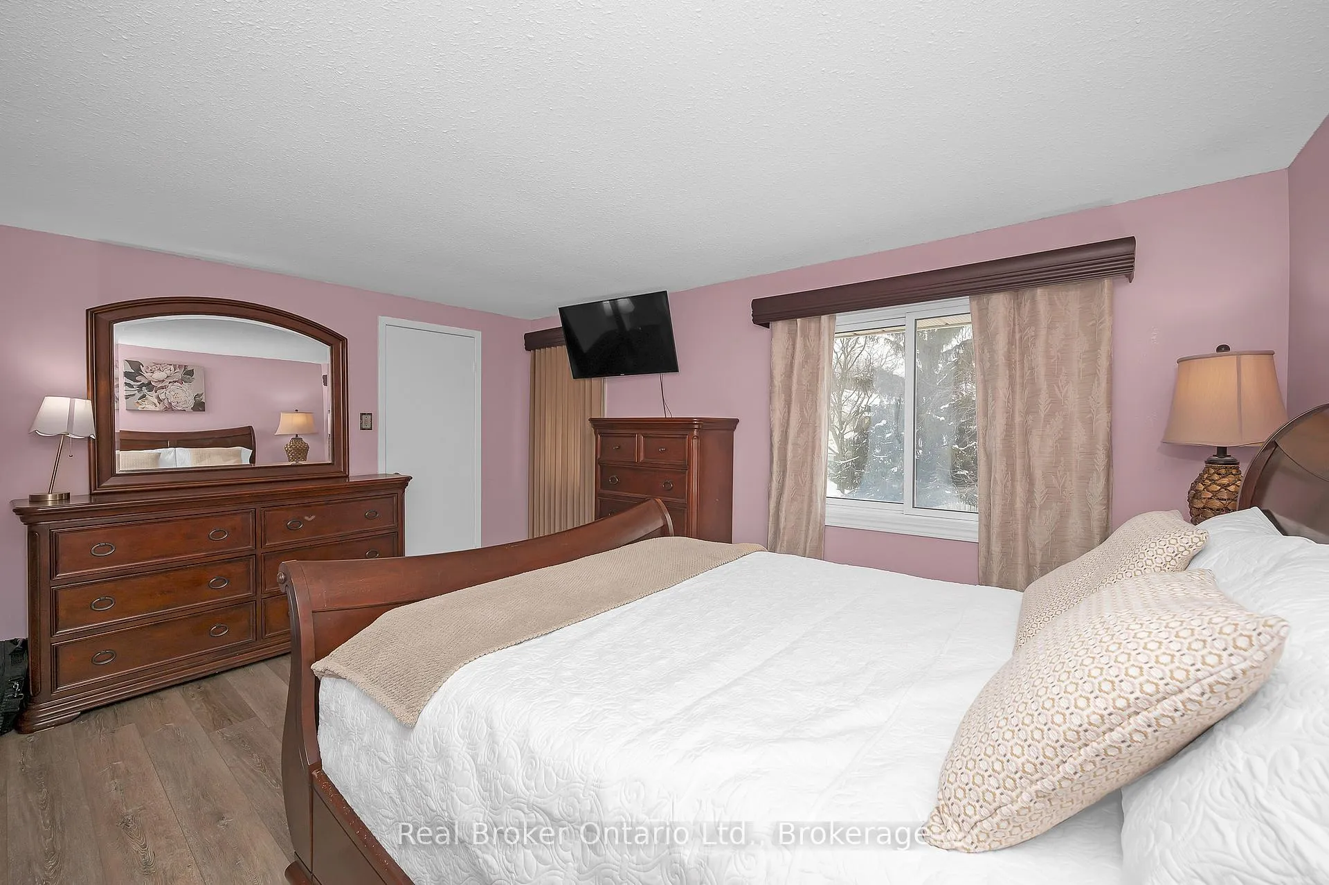 Photo 15 of Unit 21, 375 Kingscourt Drive, Waterloo — HOMEH