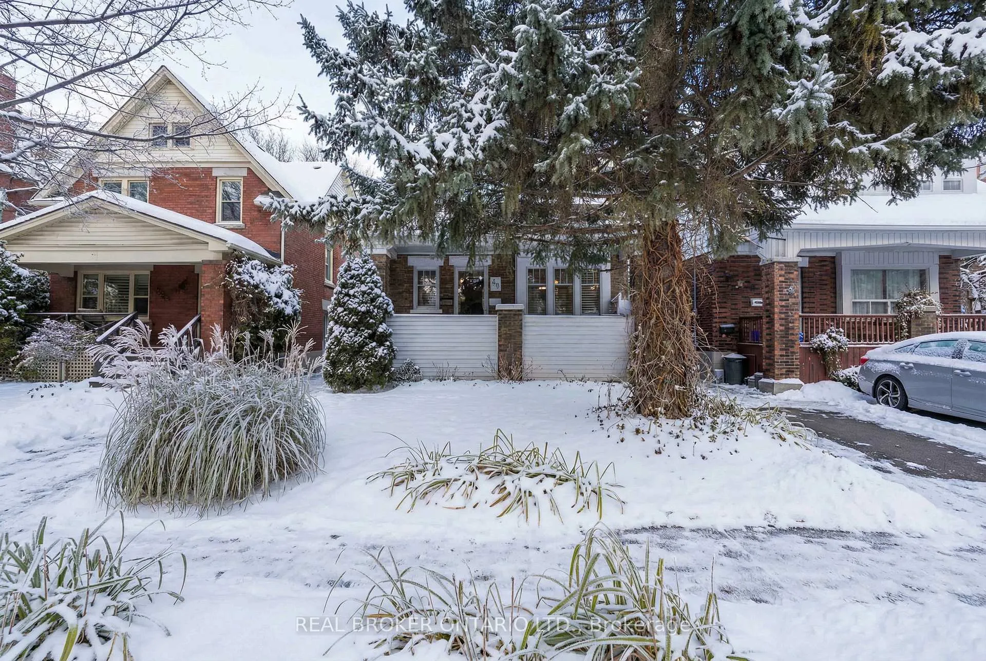 Photo 3 of 30 Troy Street, Kitchener — HOMEH