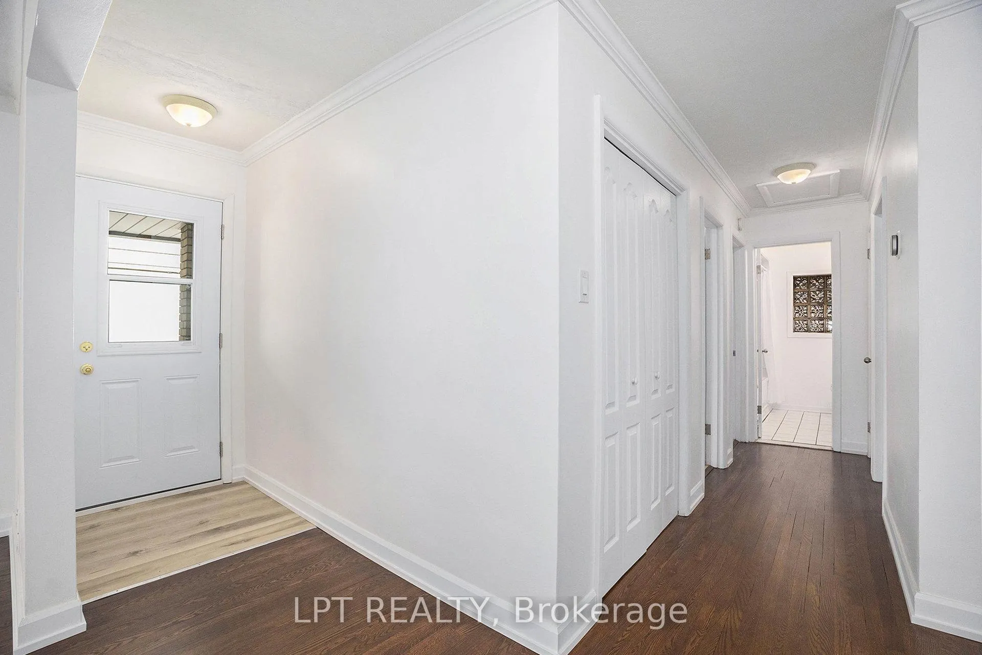 Photo 5 of 1517 Caverley Street, Ottawa, Riverview Park — HOMEH